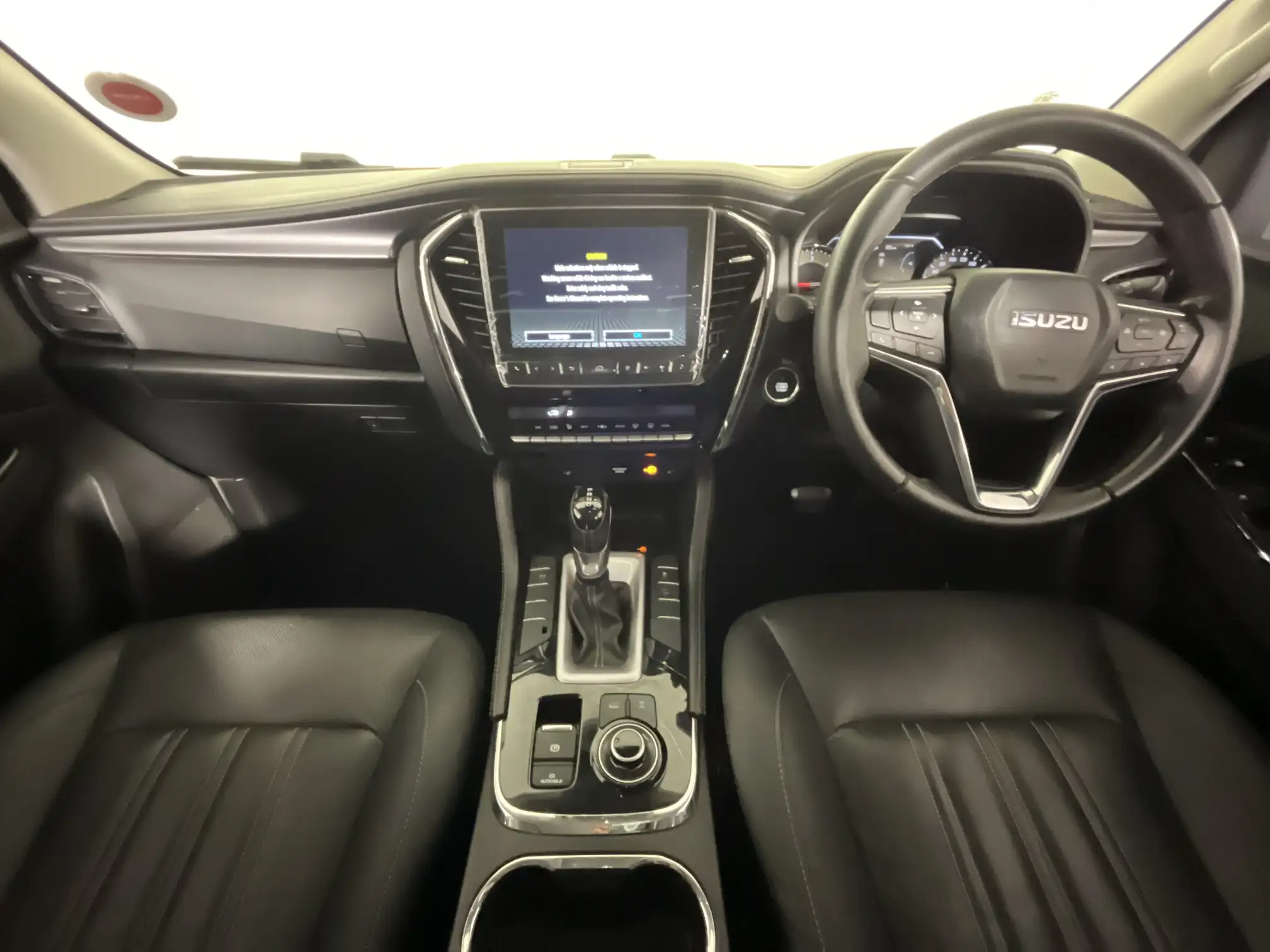 Isuzu MU-X
