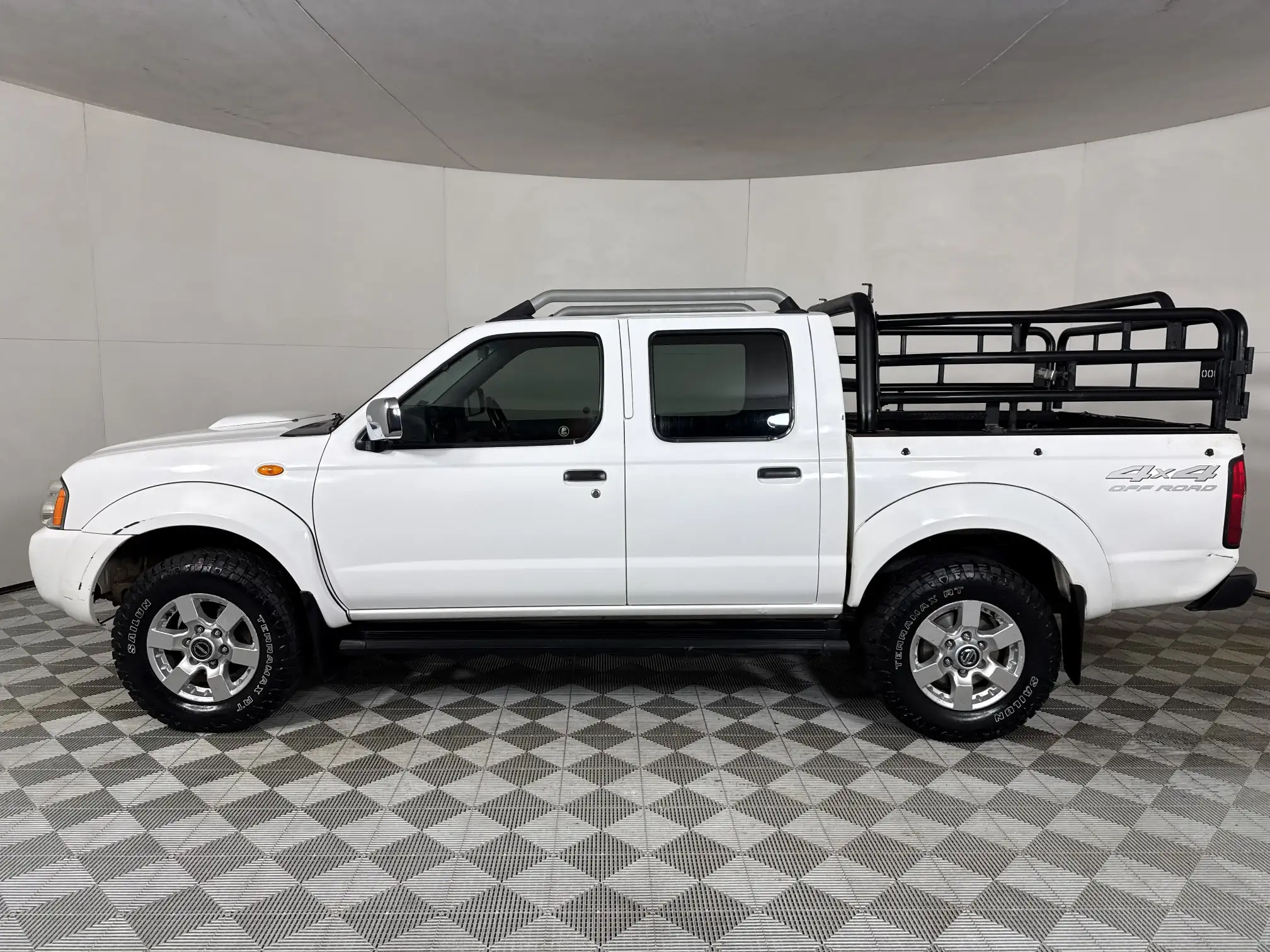 Nissan Hardbody