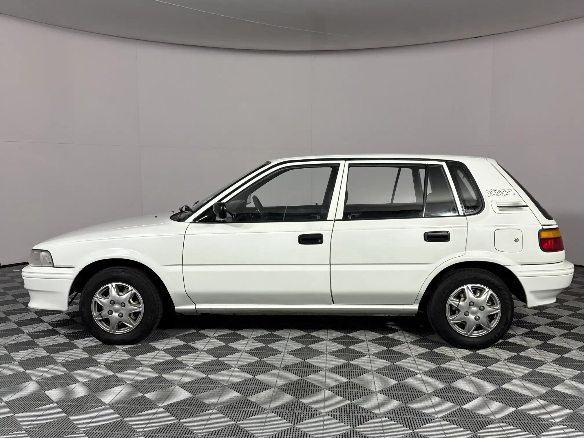 Toyota Tazz