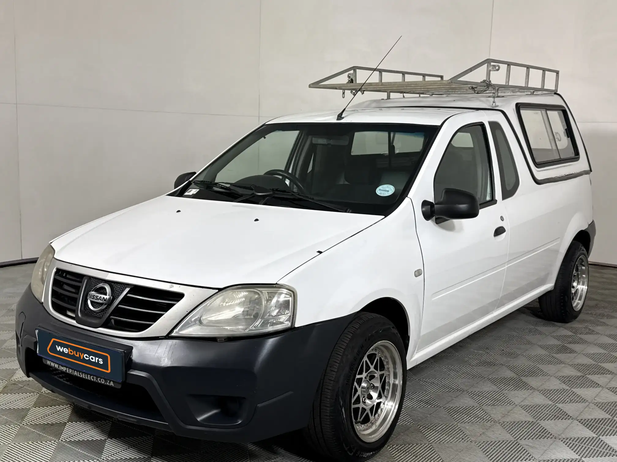 2015 Nissan NP200