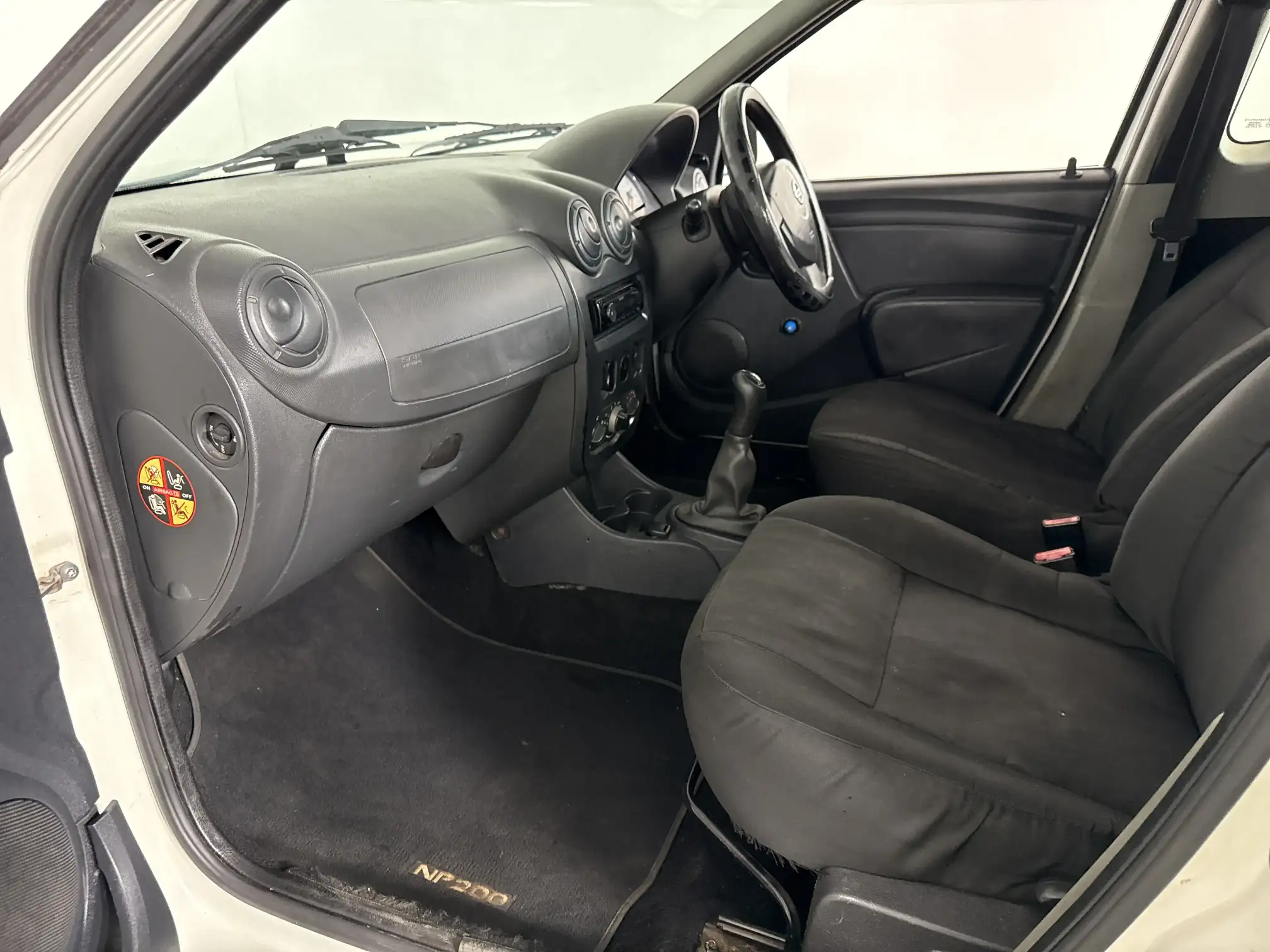 Nissan NP200