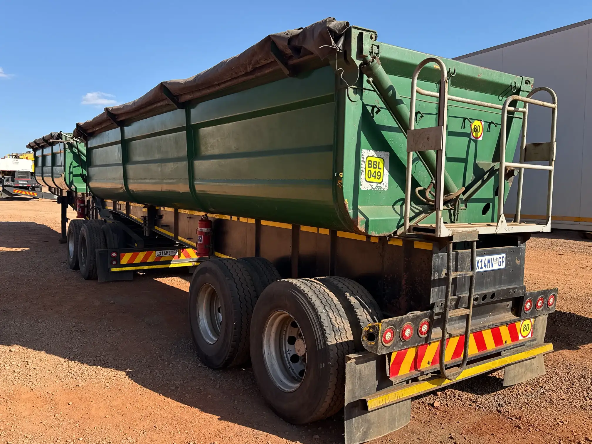 HPC Side tipper