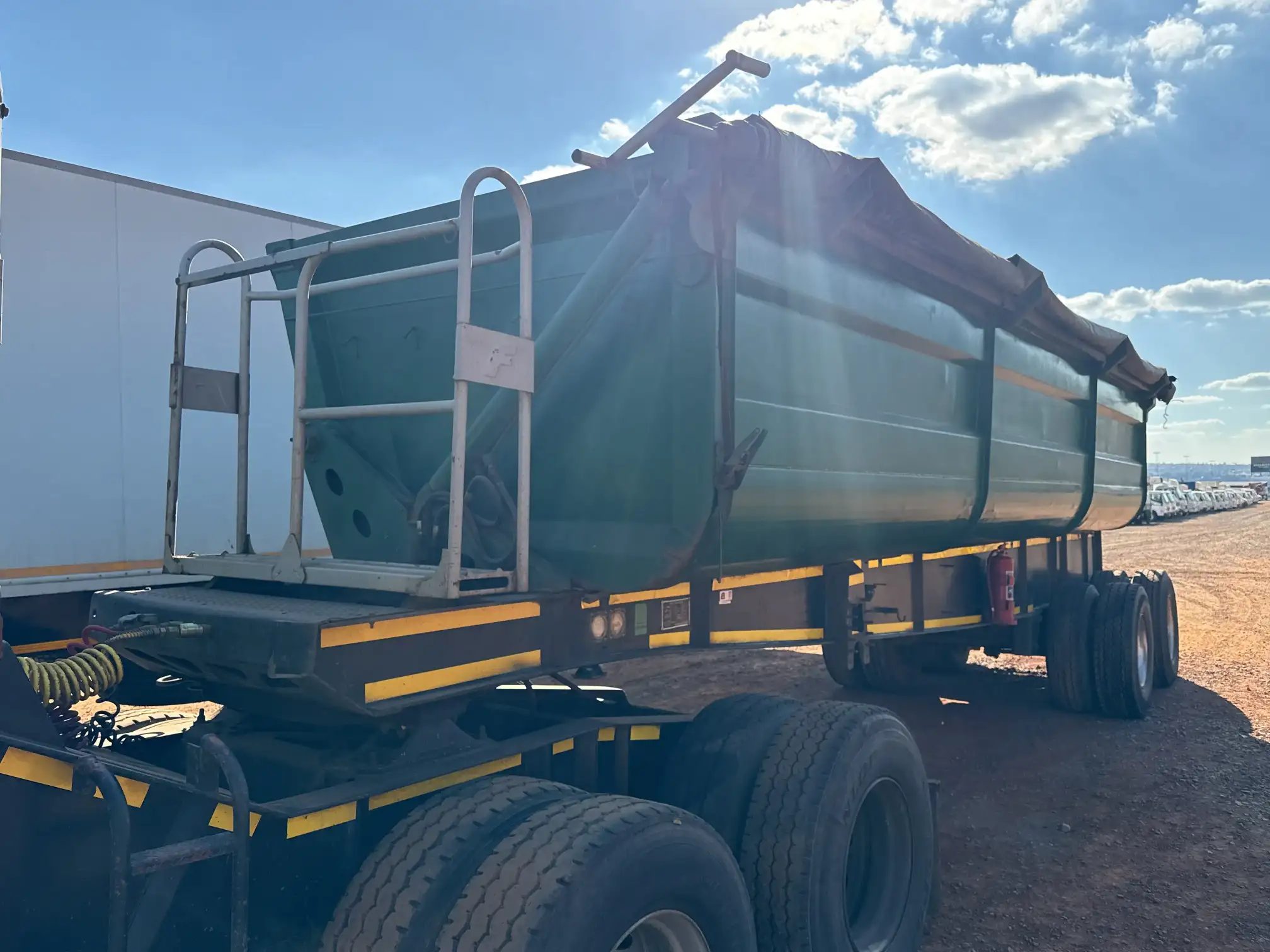 HPC Side tipper