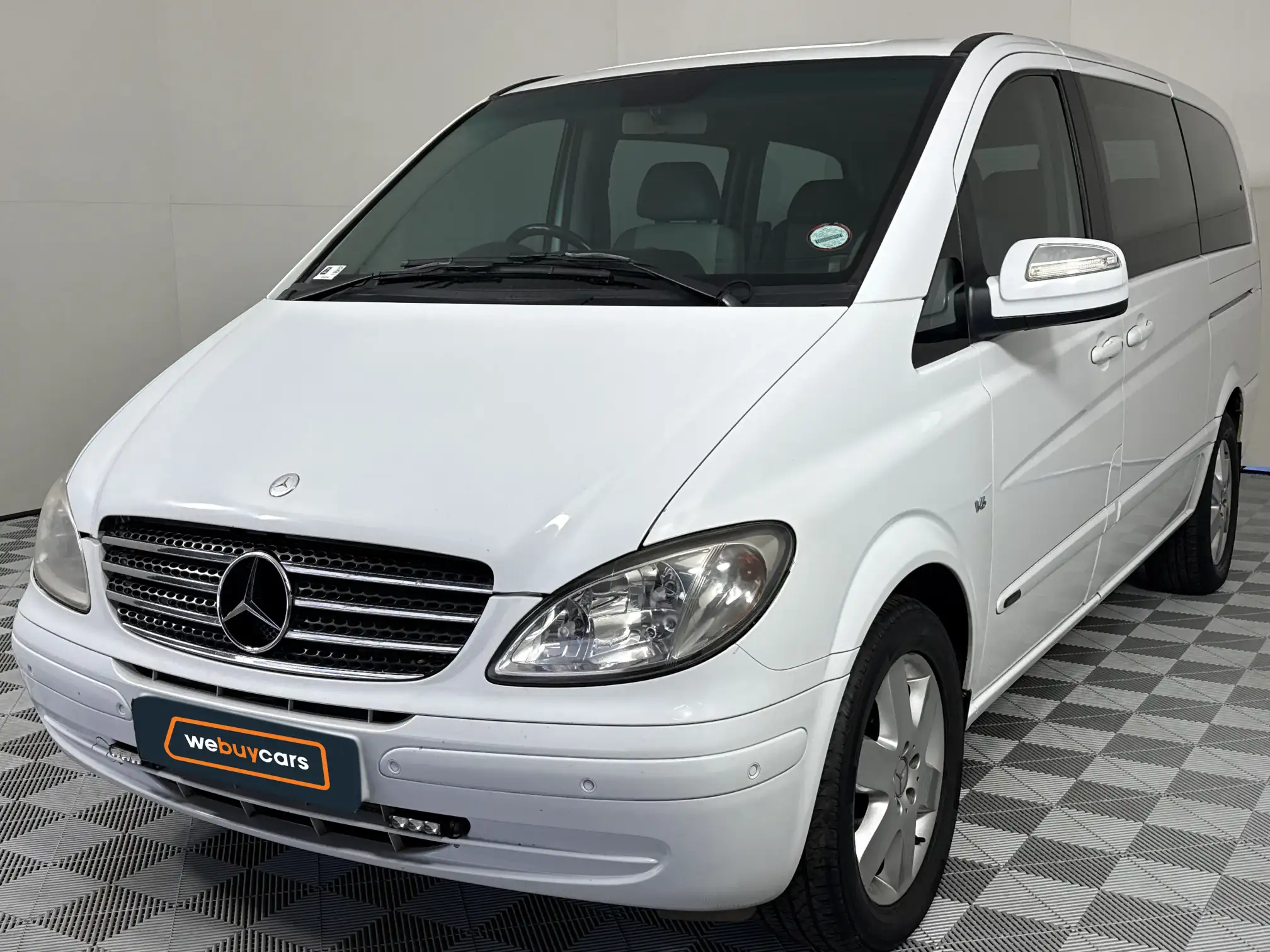 2010 Mercedes-Benz Viano