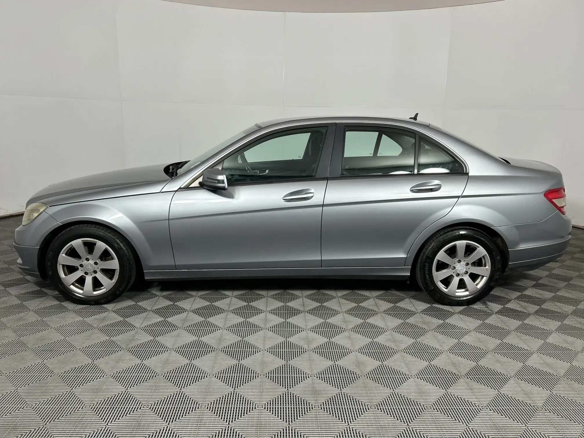 Mercedes-Benz C Class Sedan