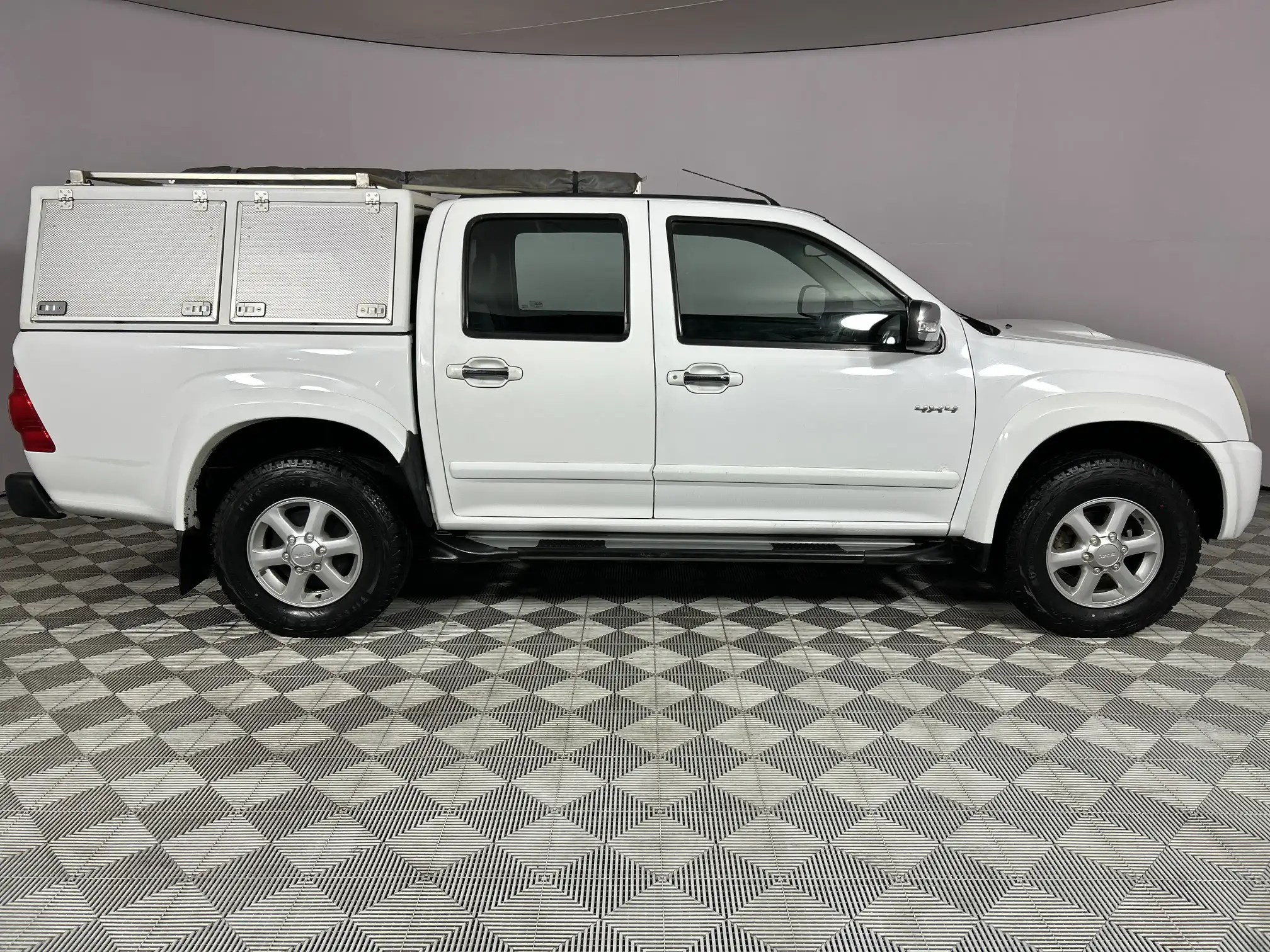 Isuzu KB