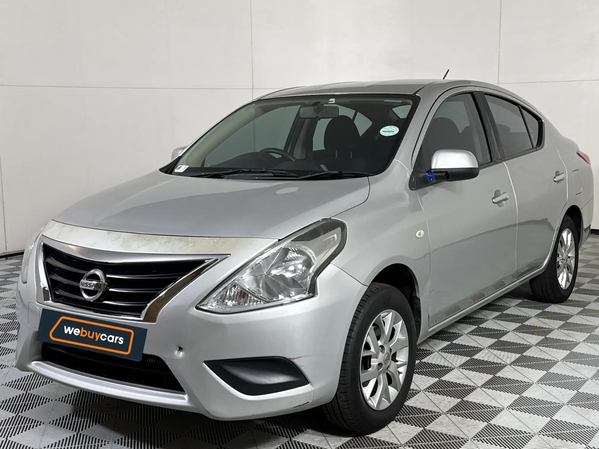 Nissan Almera