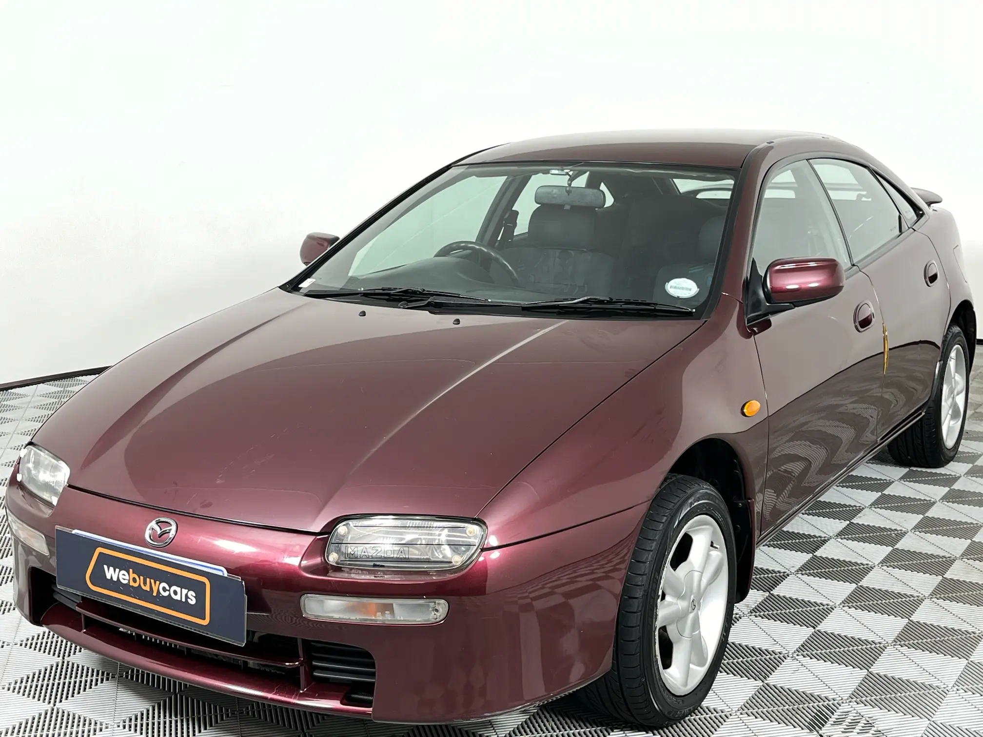 1999 Mazda Astina 180 SE