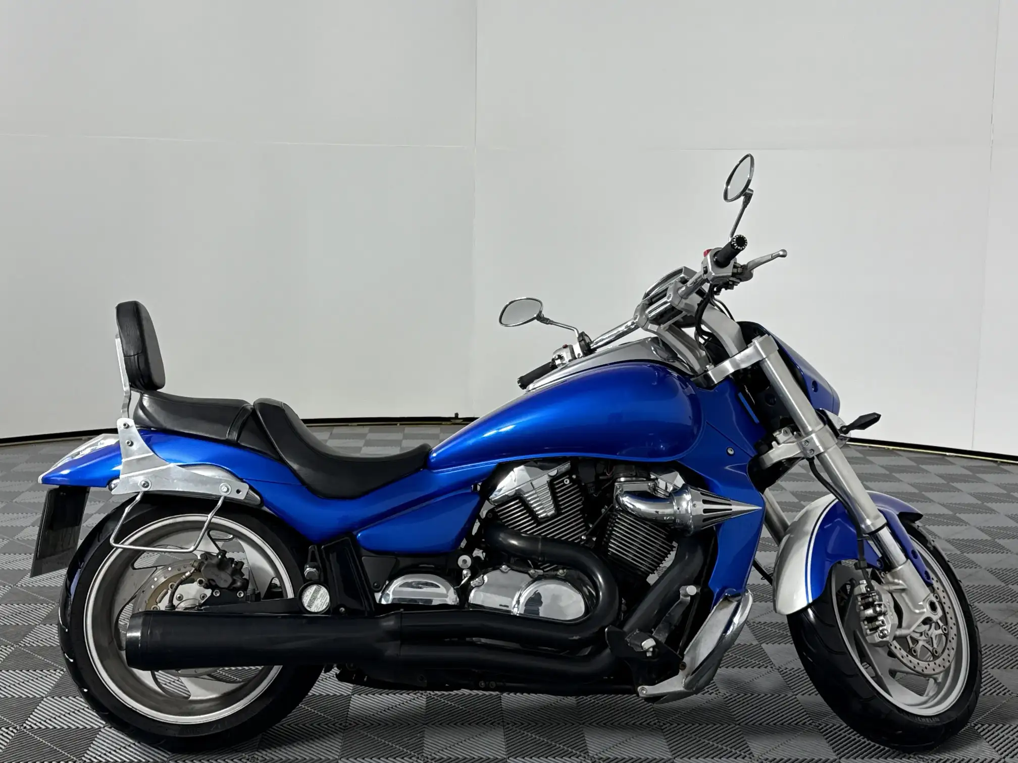 Suzuki Boulevard