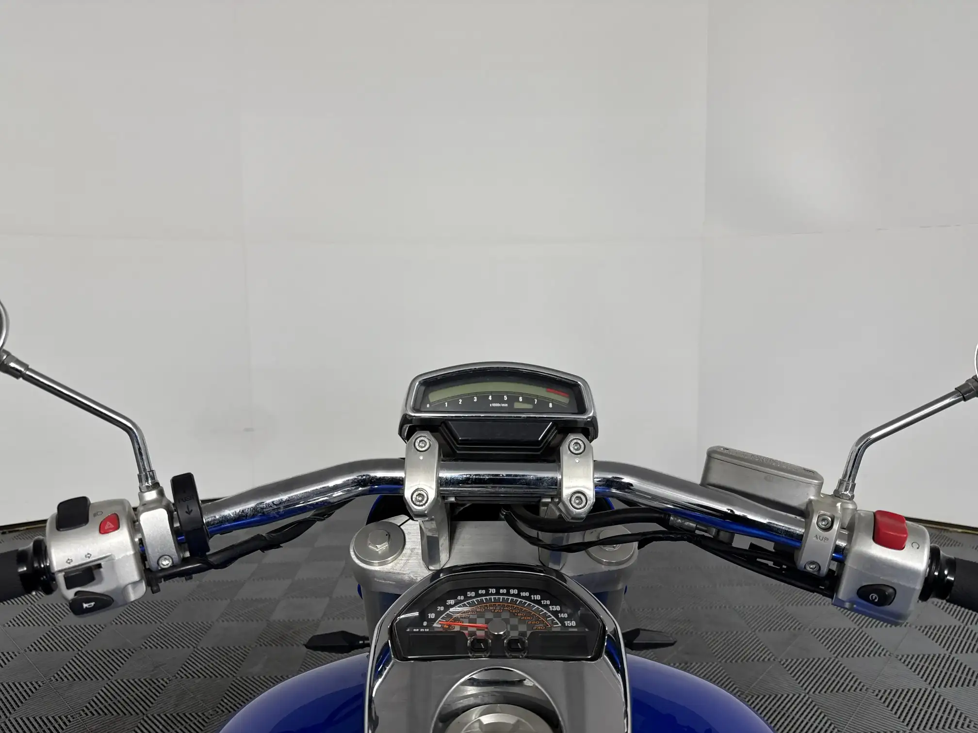 Suzuki Boulevard