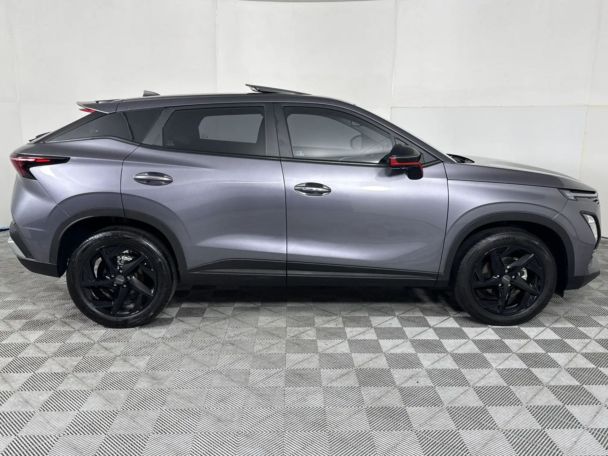 Chery Omoda