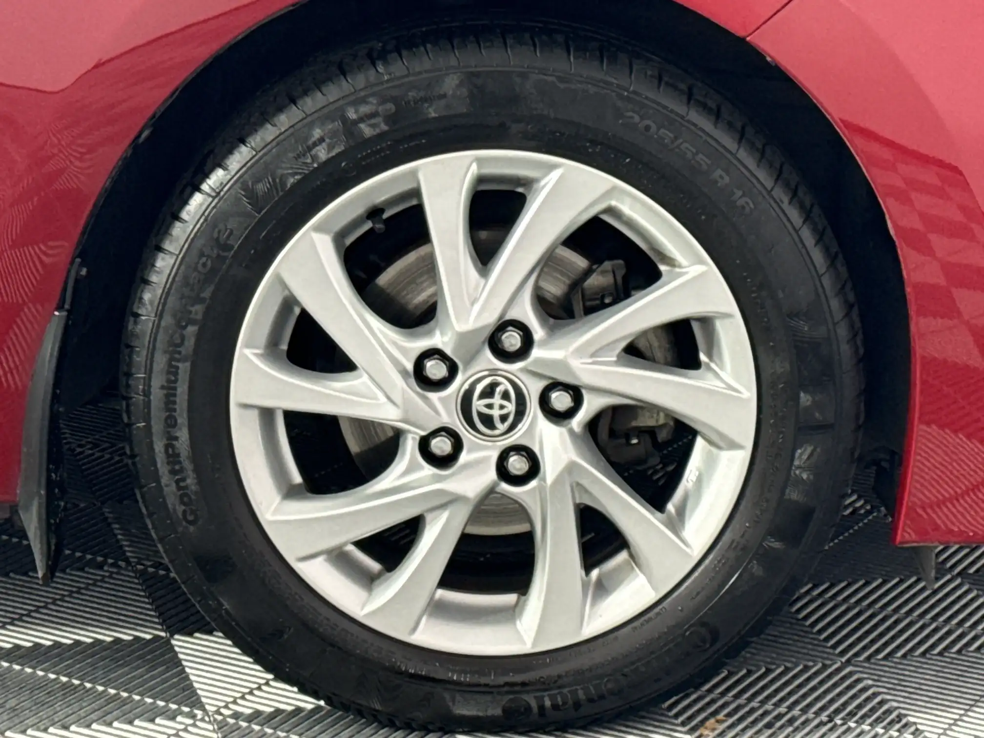 Toyota Corolla Quest