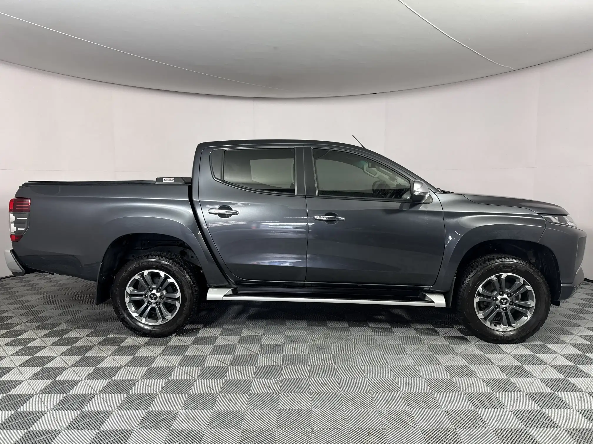 Mitsubishi Triton