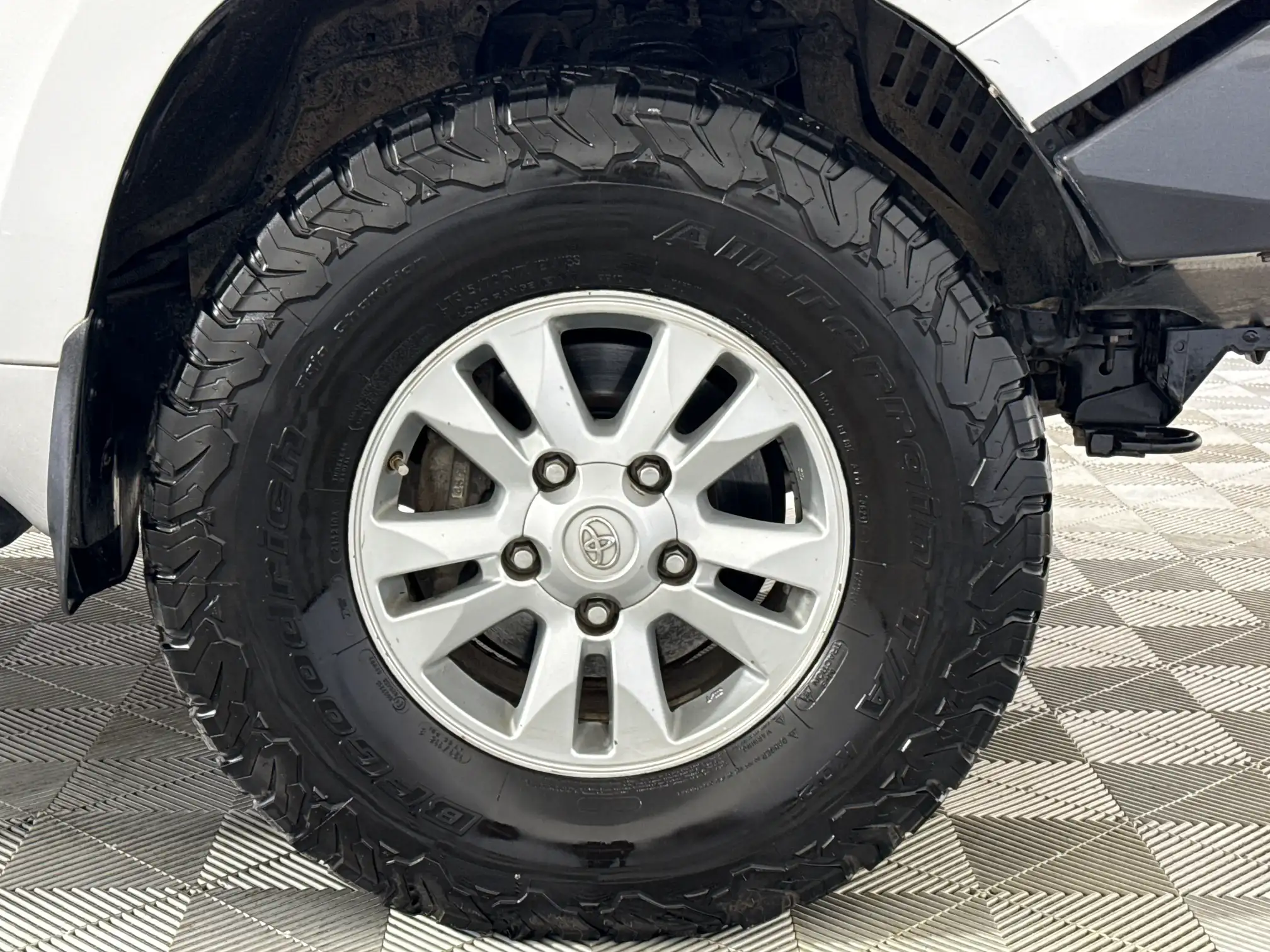 Toyota Land Cruiser