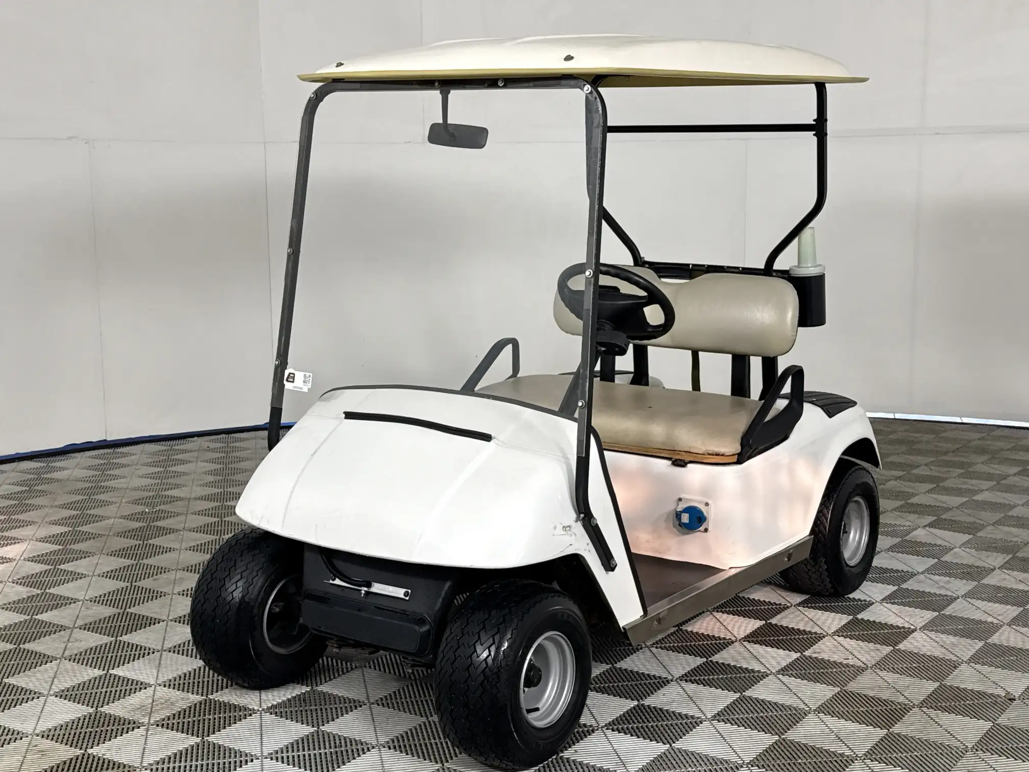 EZ-GO Golf Cart