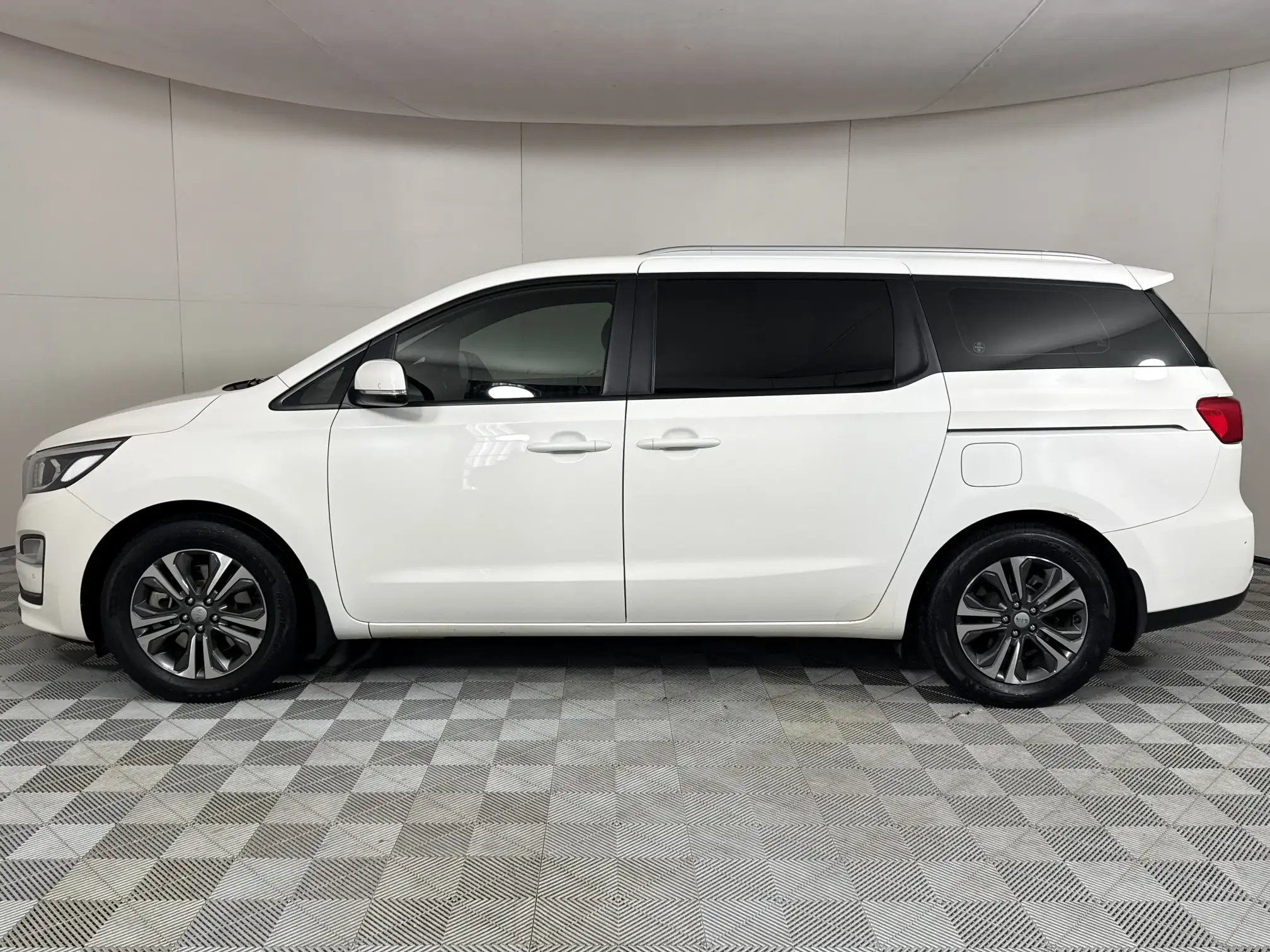 KIA Sedona