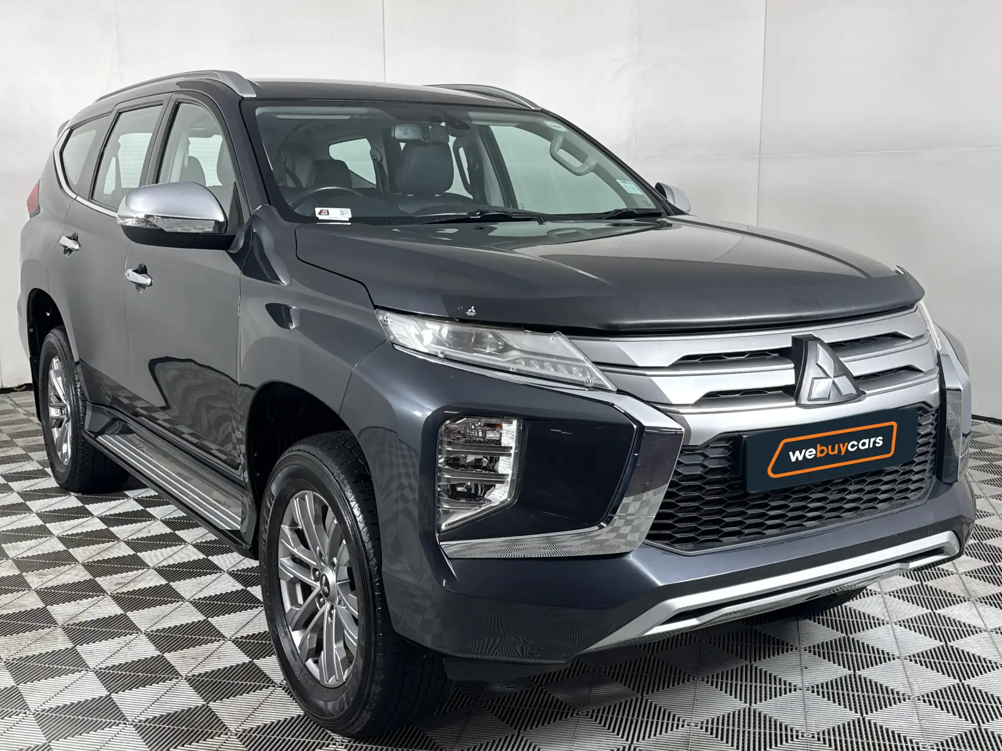 Mitsubishi Pajero Sport