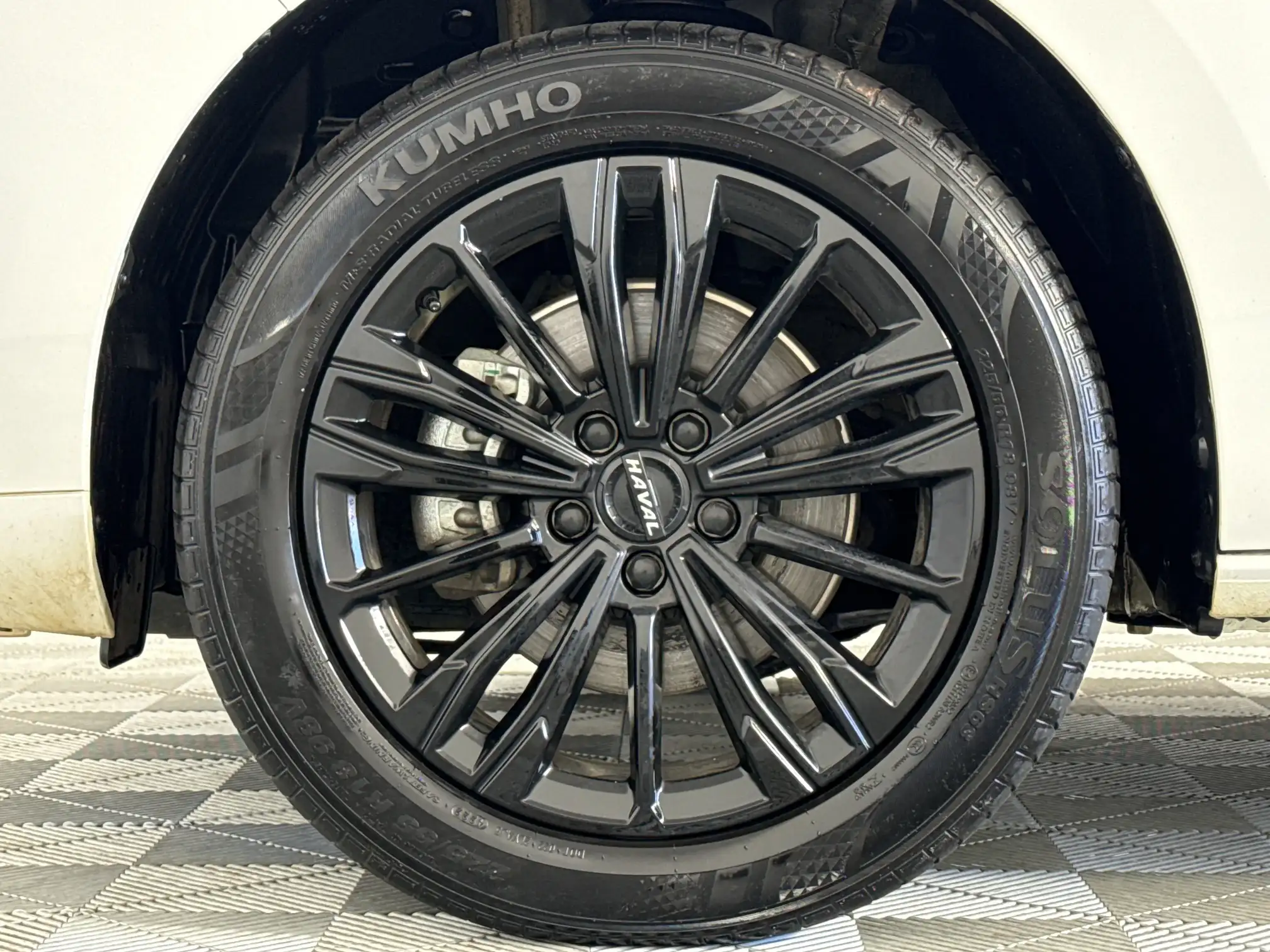 Haval Jolion