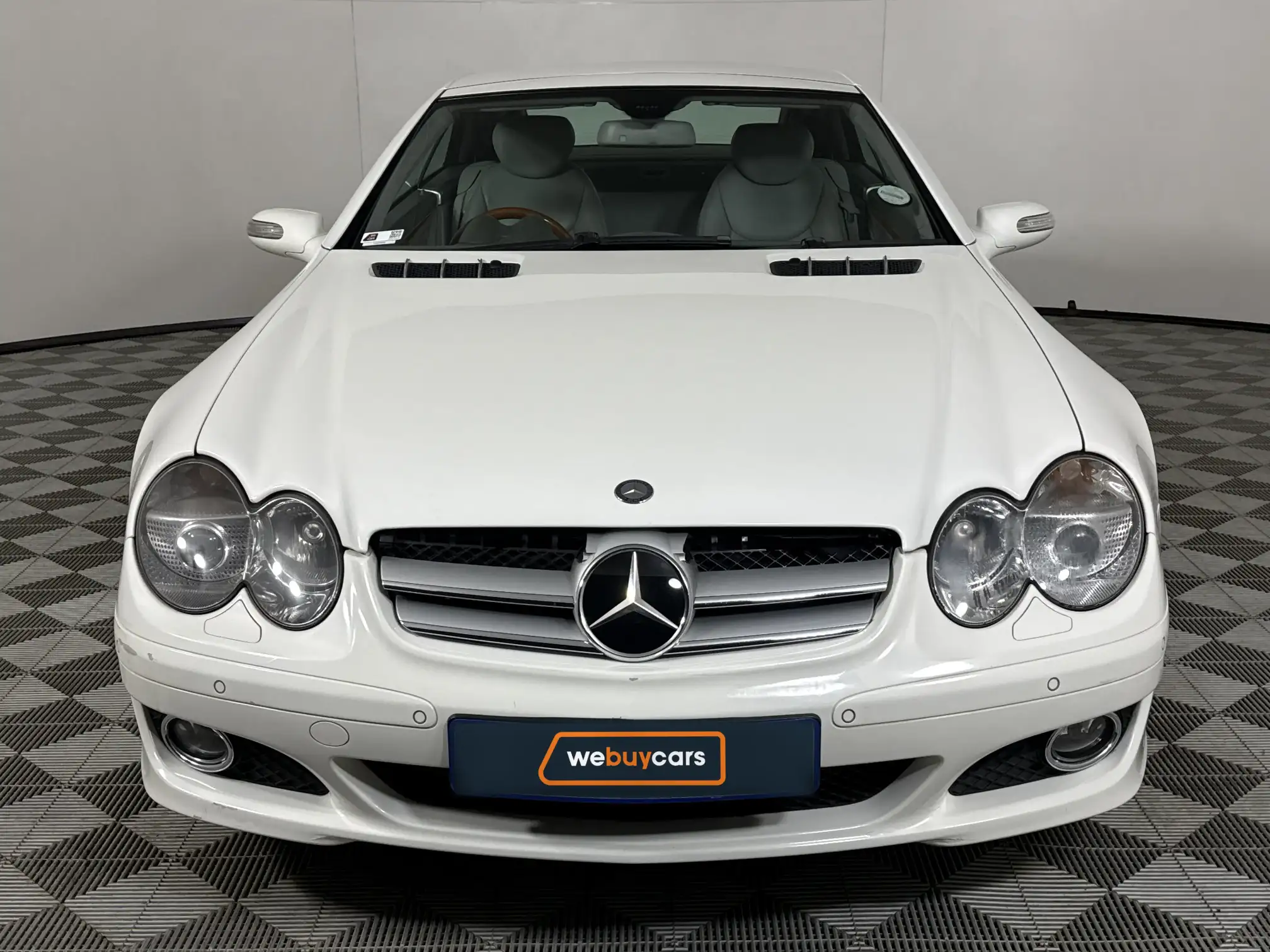 Mercedes-Benz SL Class Cabriolet