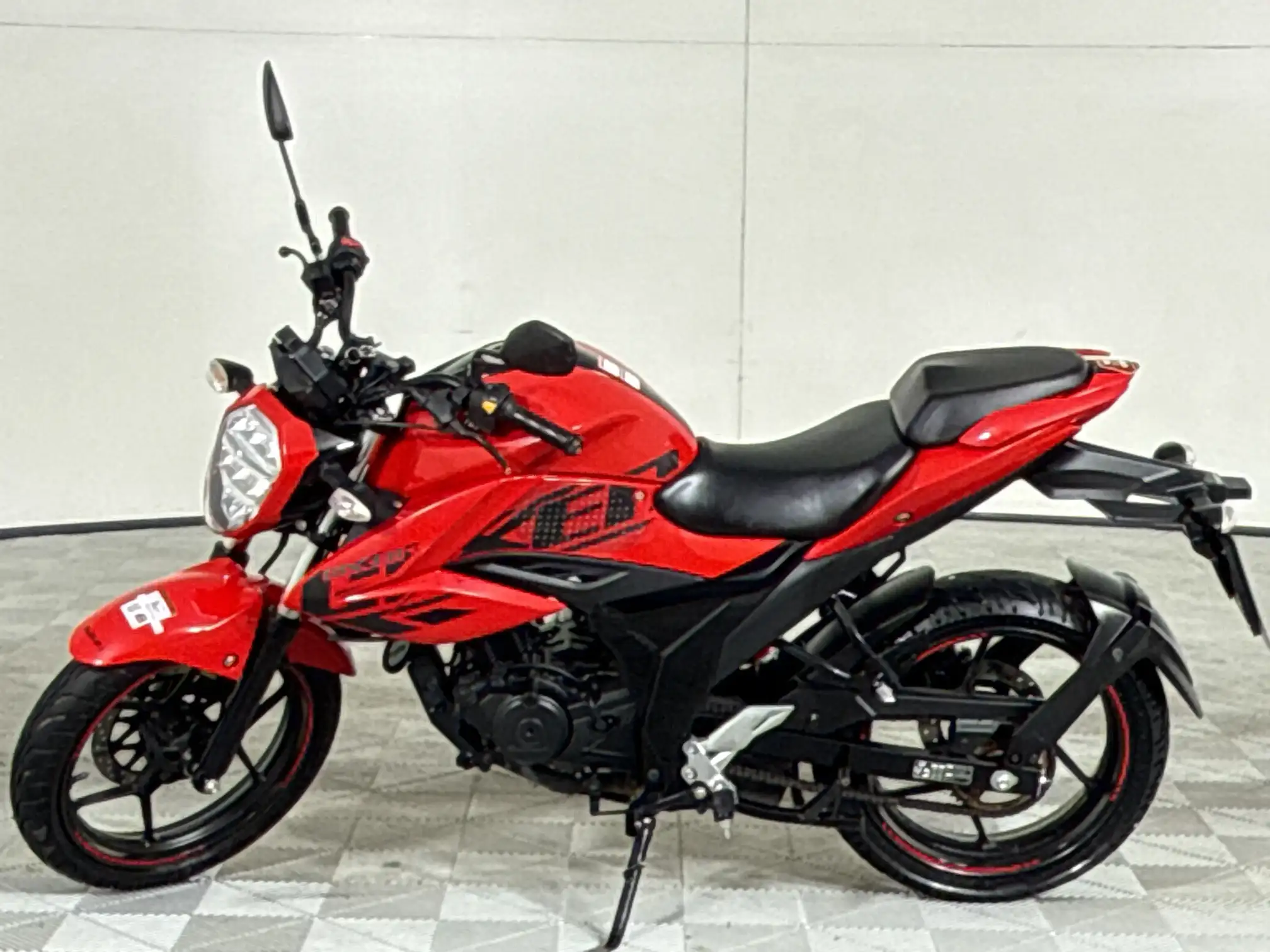 Suzuki GSX