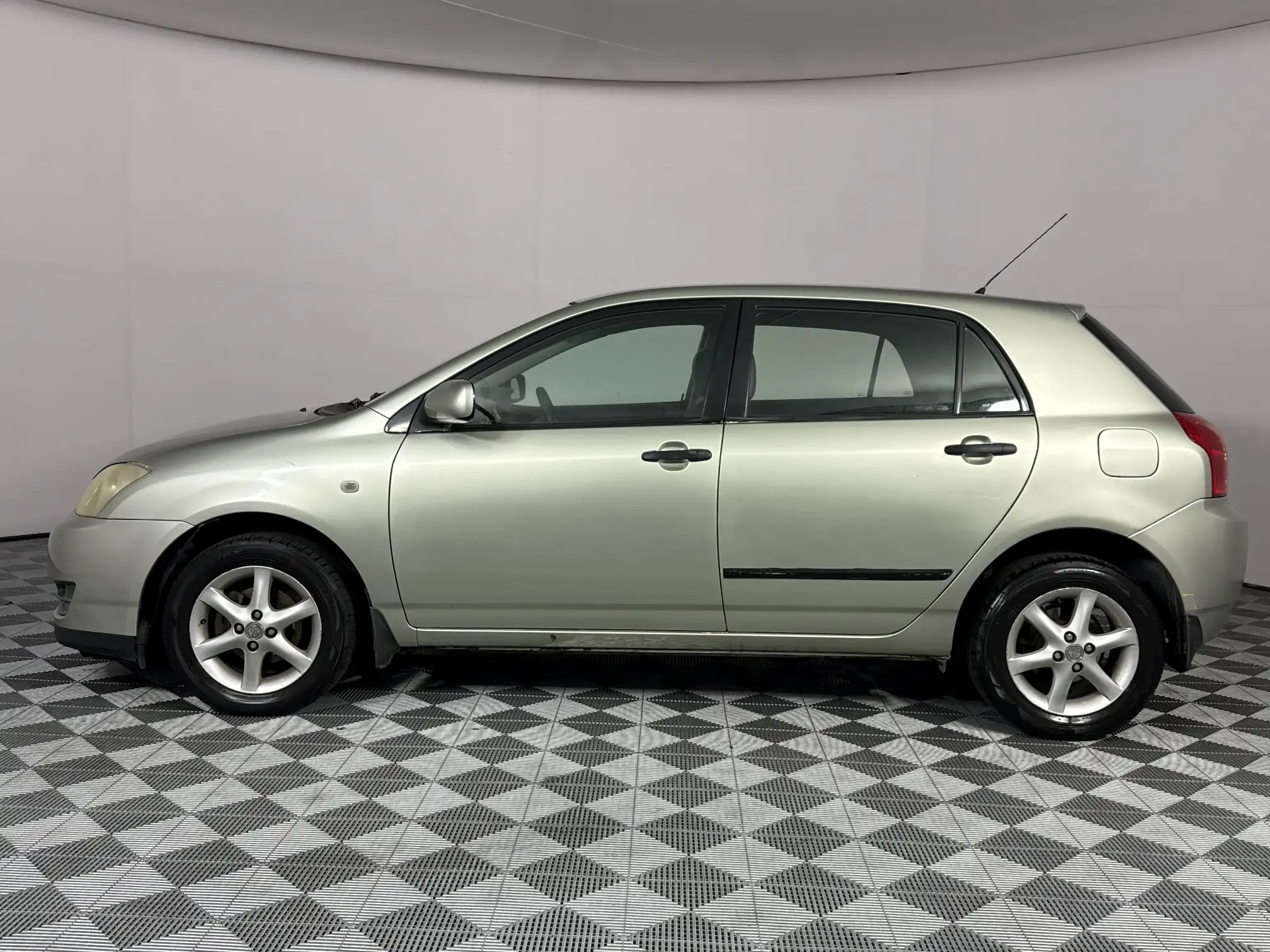 Toyota Runx