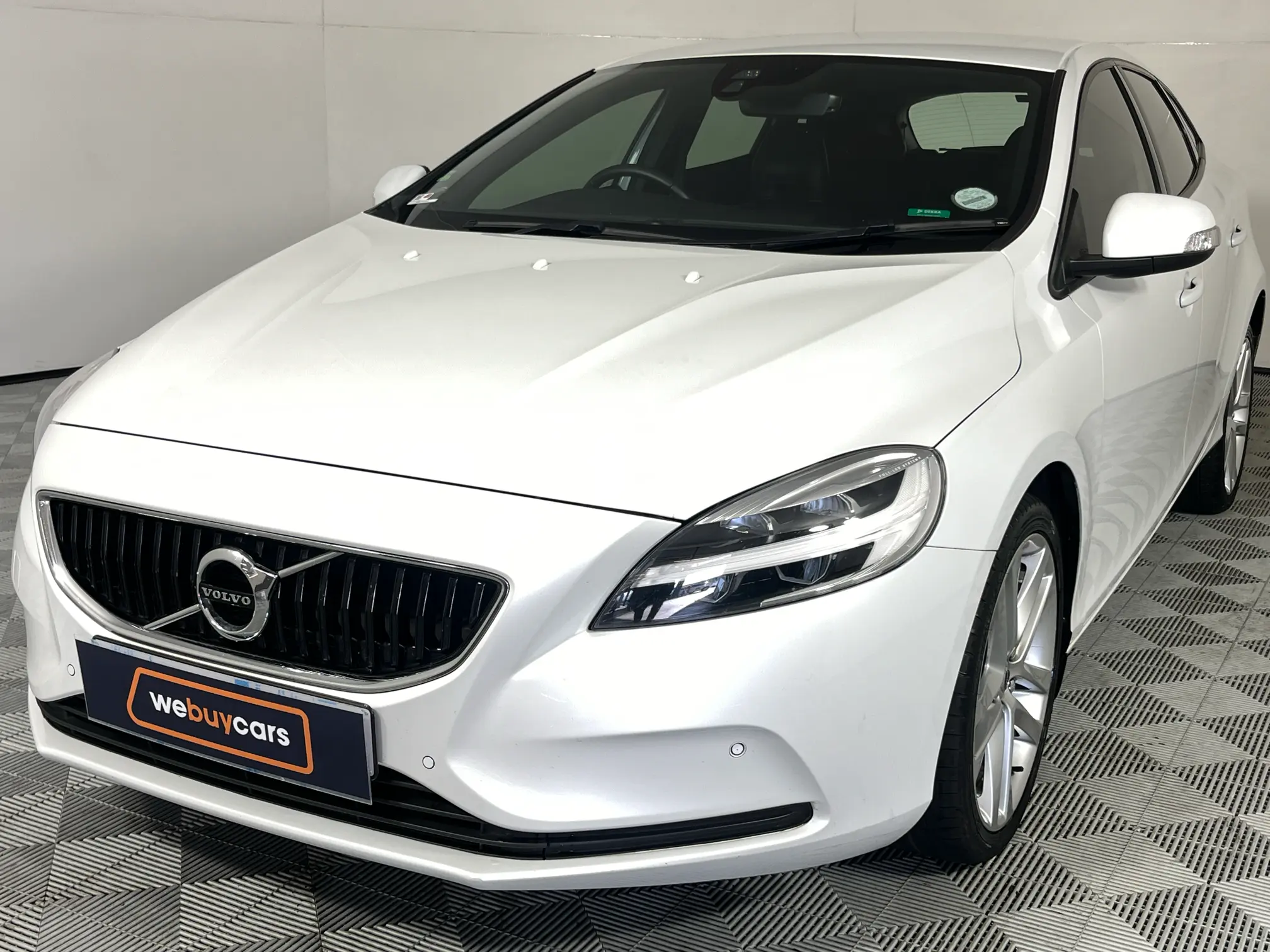 2019 Volvo V40 D2 Kinetic Geartronic