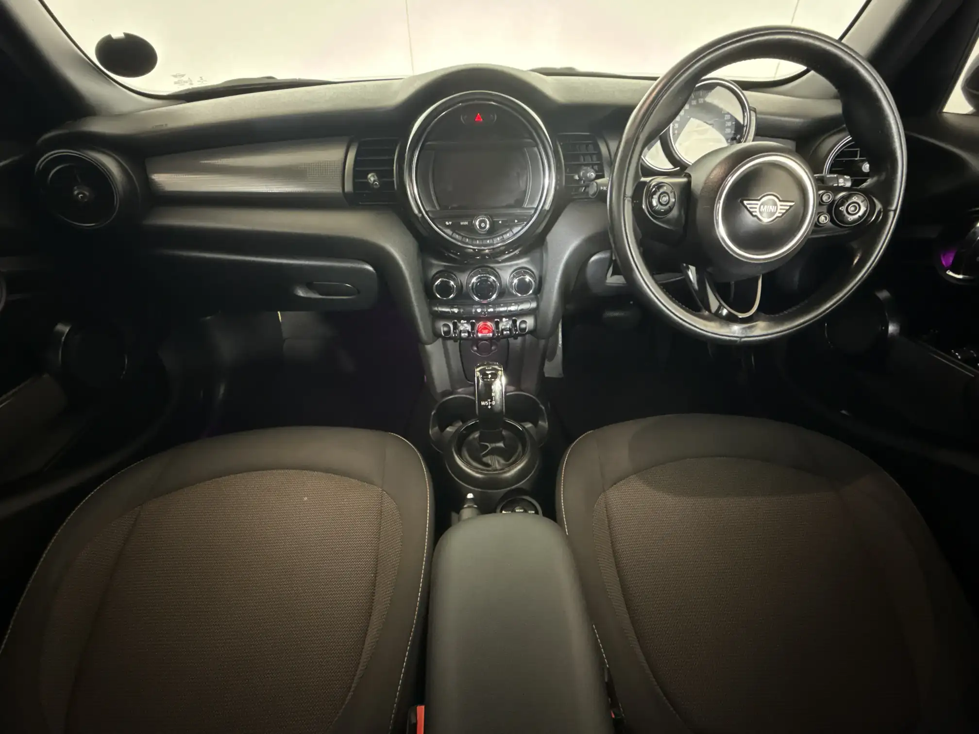 Mini Cooper 5DR