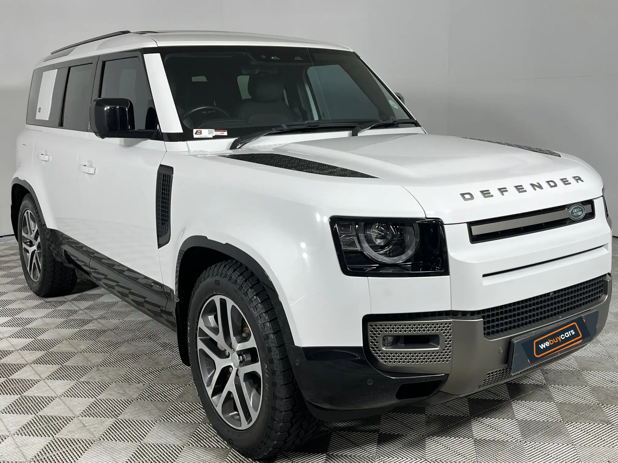 Land Rover Defender 110