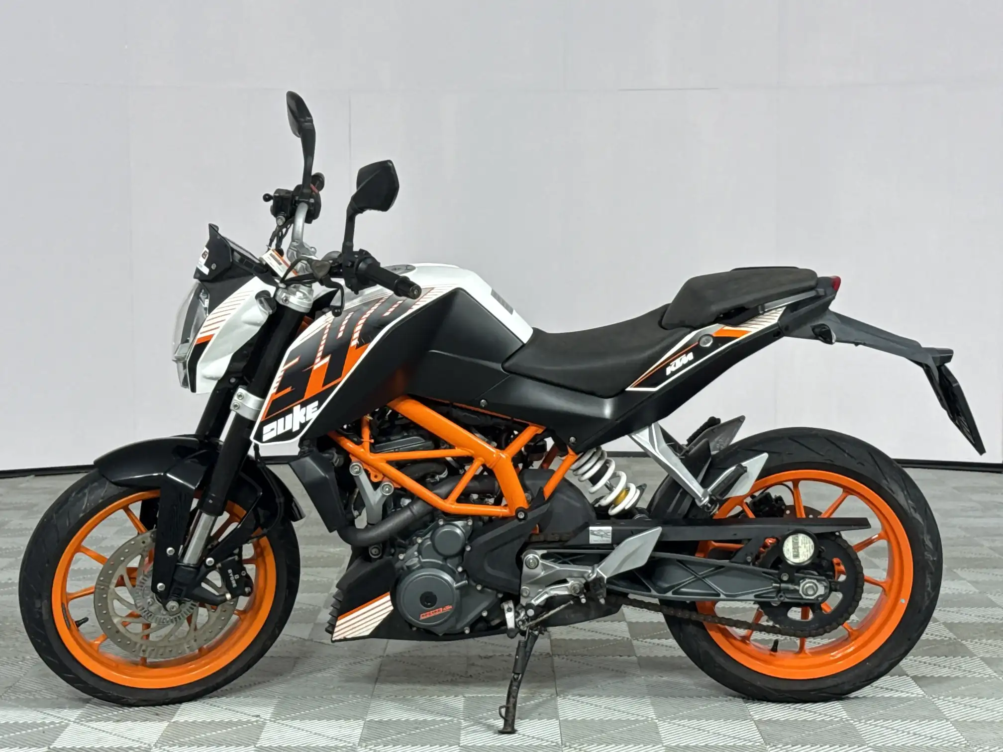 KTM Duke