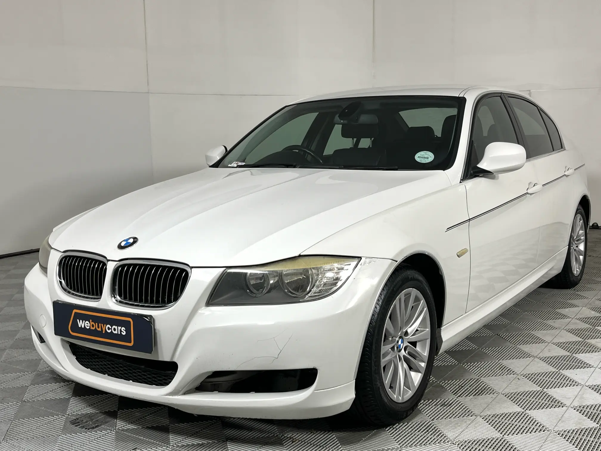 2011 BMW 3 Series 323i Auto (E90)