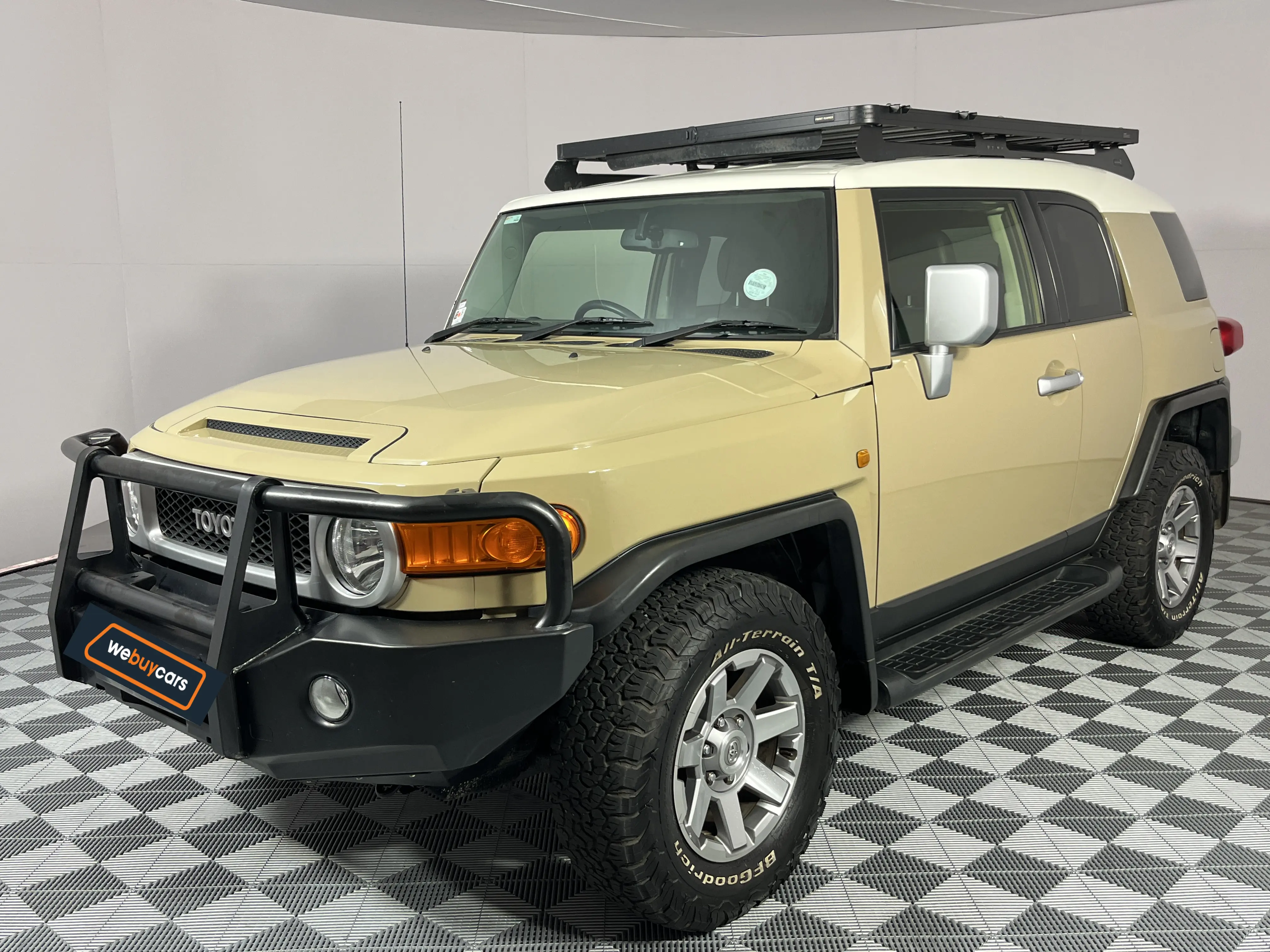 2017 Toyota Land Cruiser FJ 4.0 V6 Cruiser