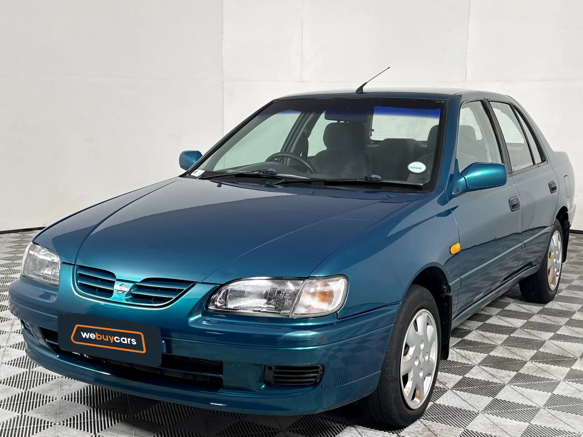 2000 Nissan Sentra
