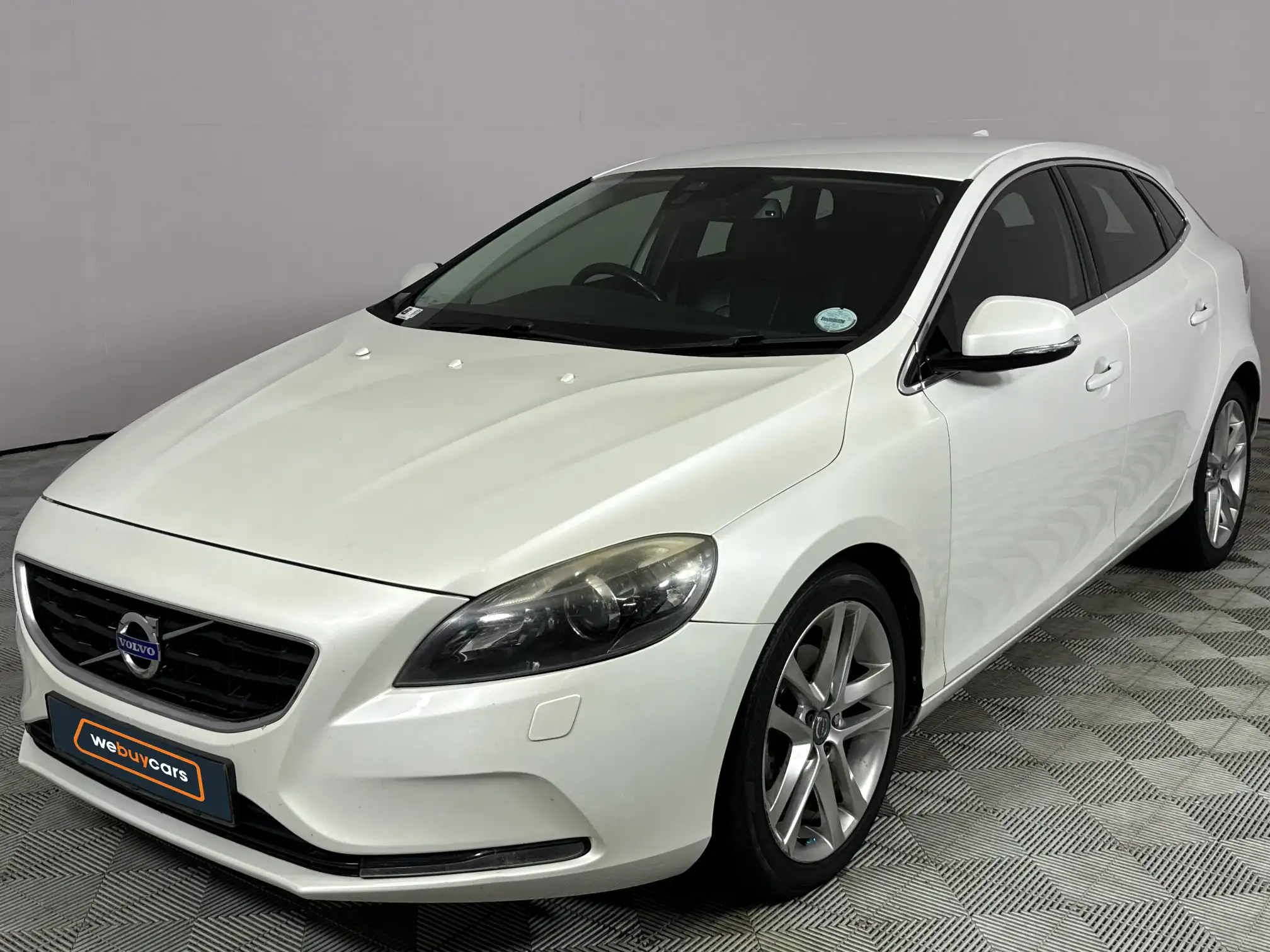 2014 Volvo V40