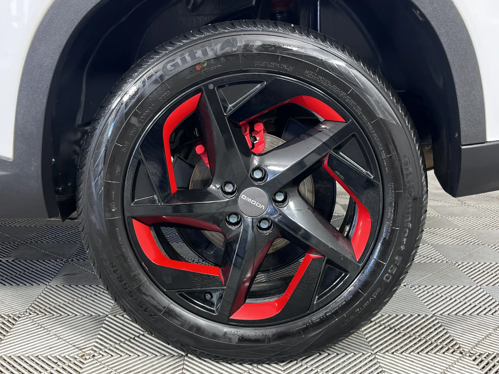 Chery Omoda