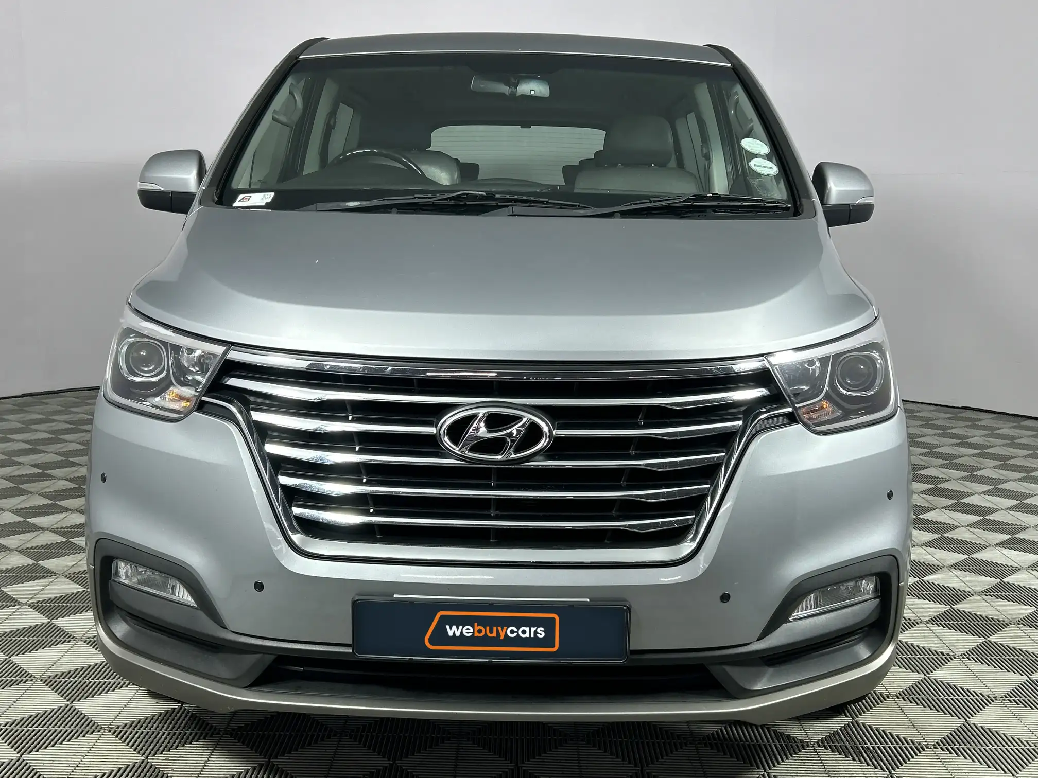 Hyundai H-1