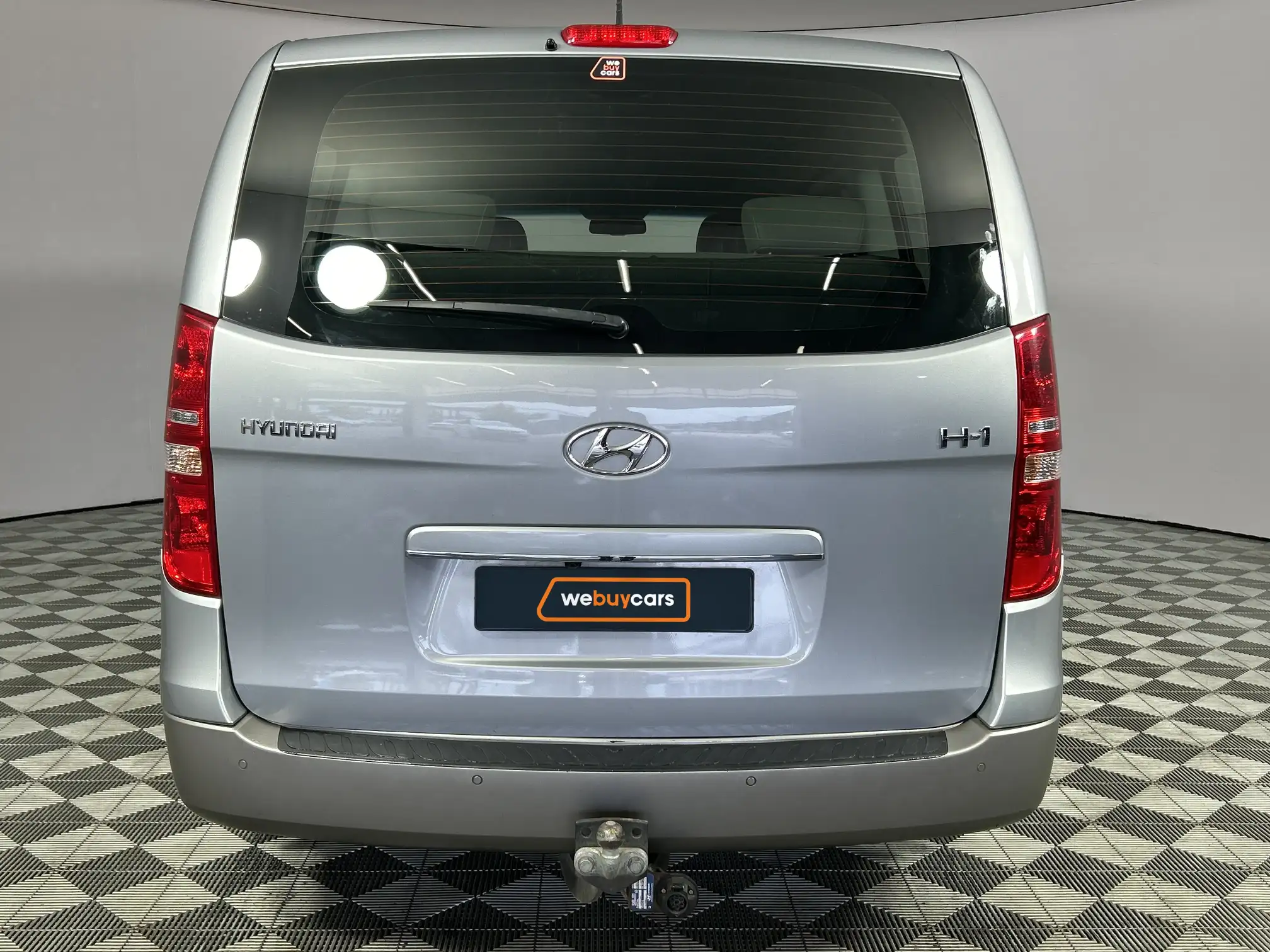 Hyundai H-1
