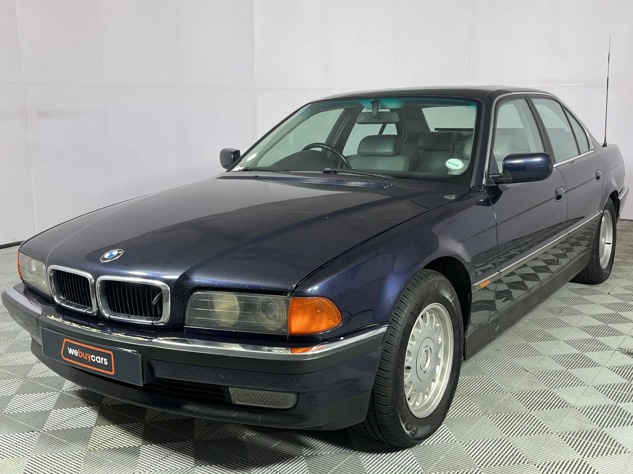 1995 BMW 7 Series 740i Auto (E38)