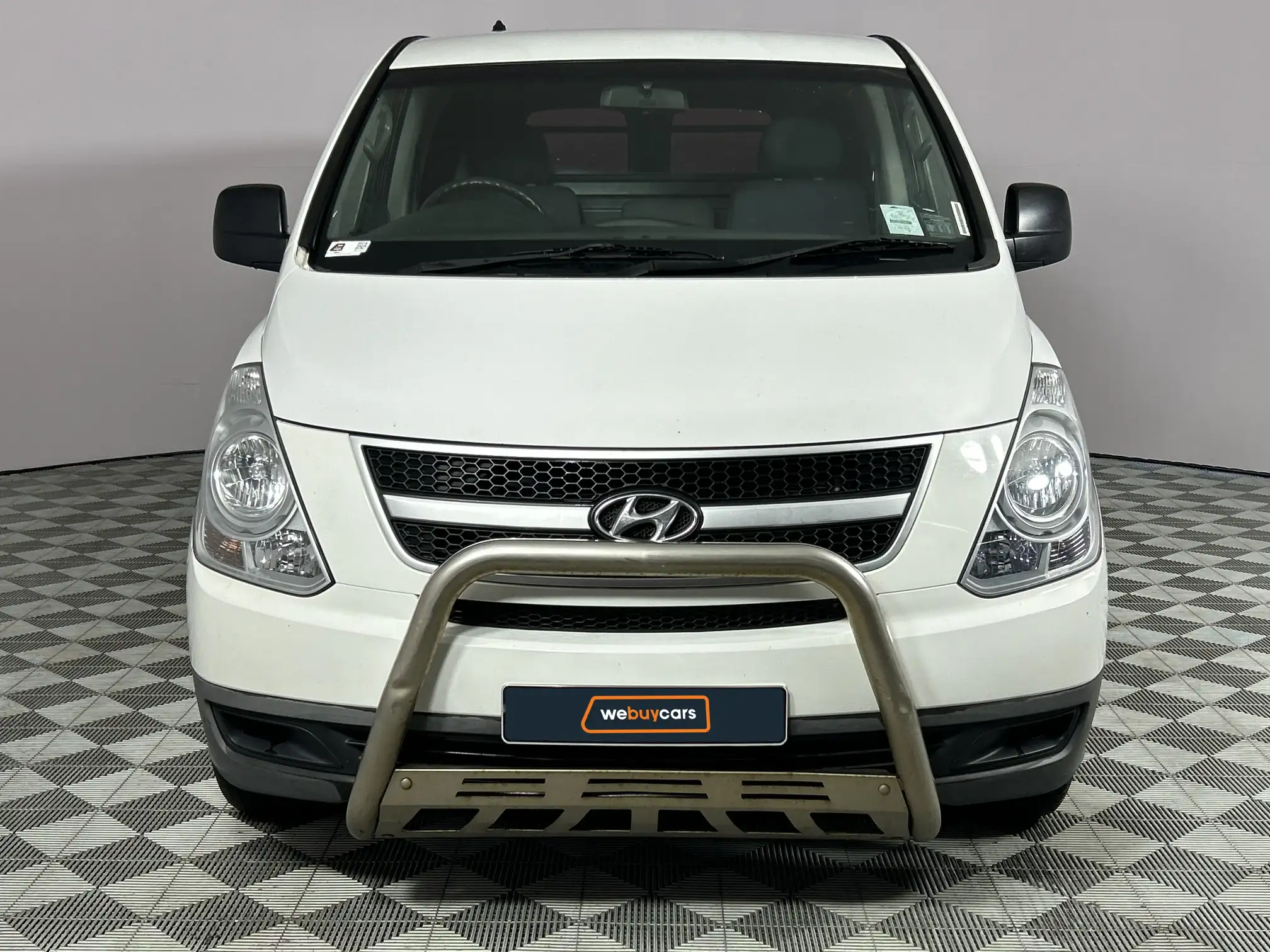 Hyundai H-1