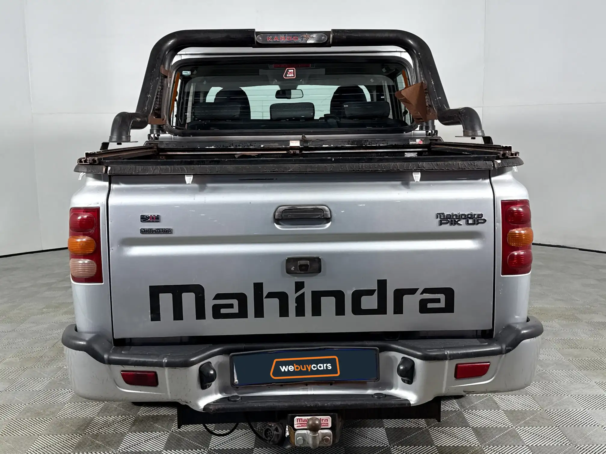 Mahindra PIK UP
