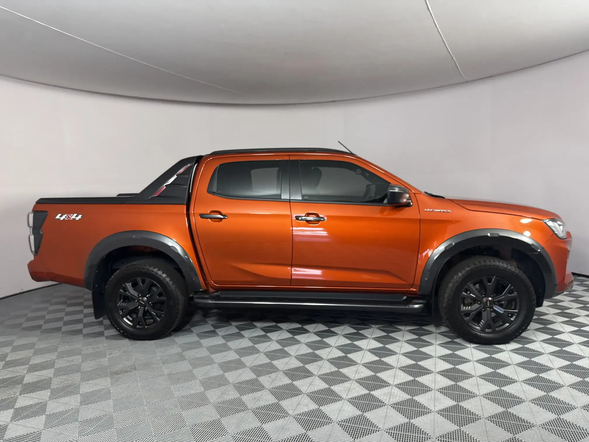 Isuzu D-MAX