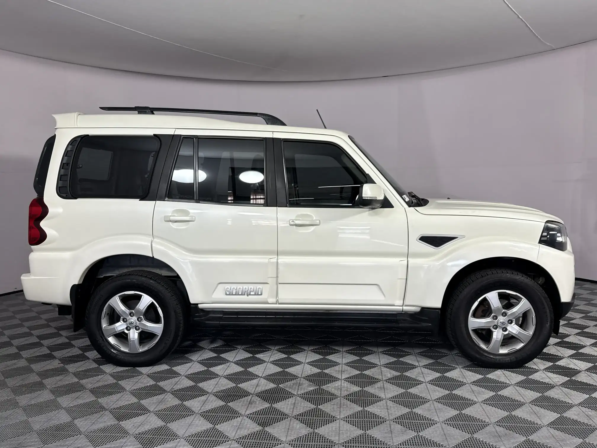 Mahindra Scorpio
