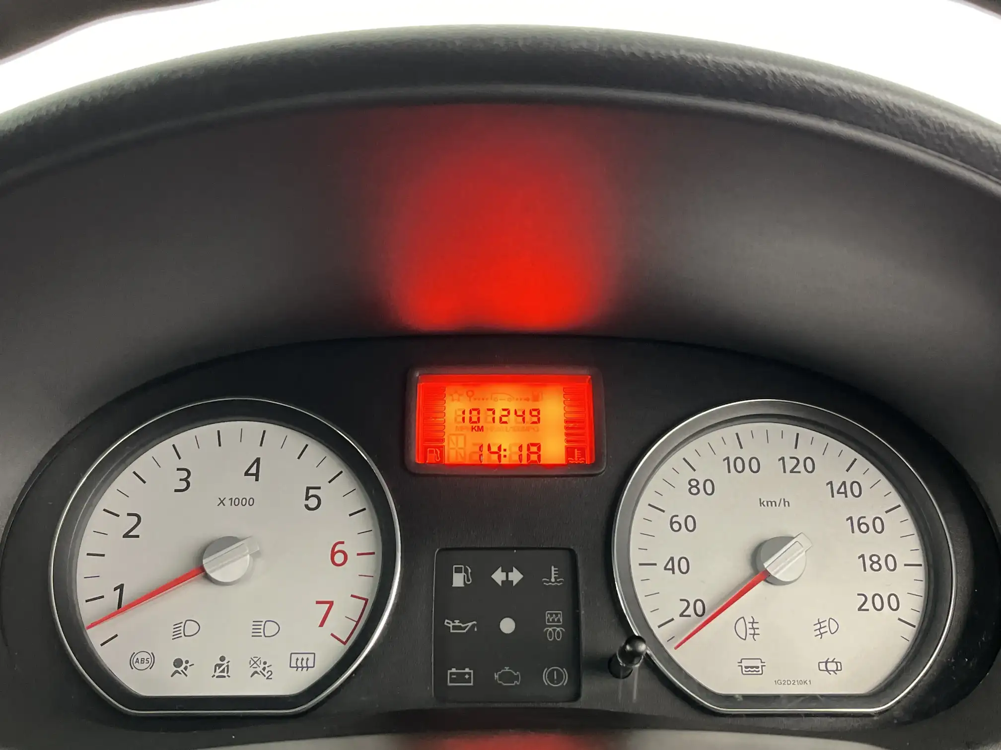 Nissan NP200