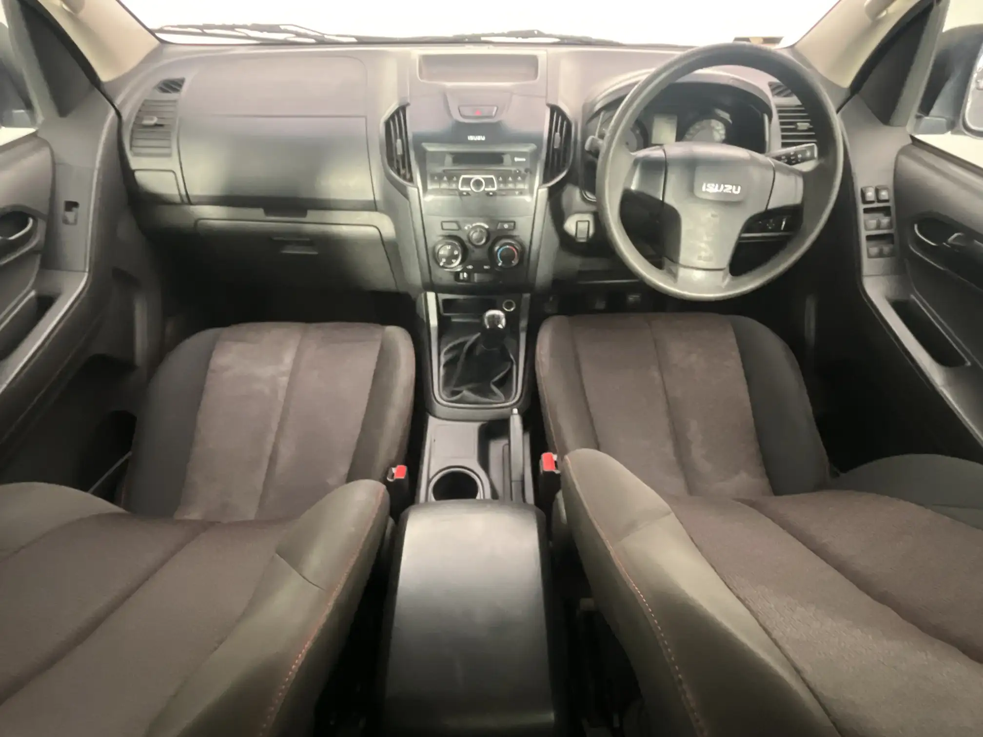 Isuzu D-MAX