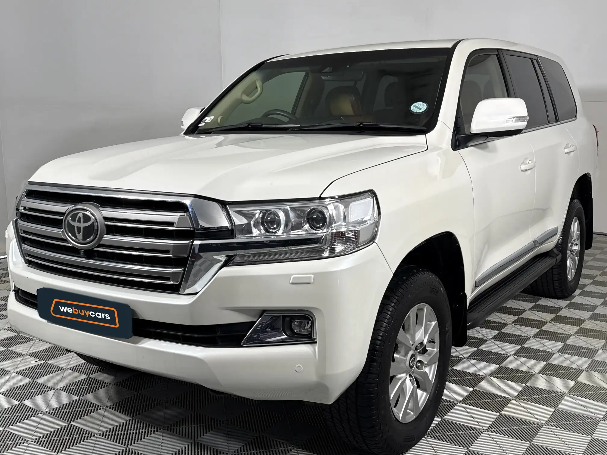 2017 Toyota Land Cruiser