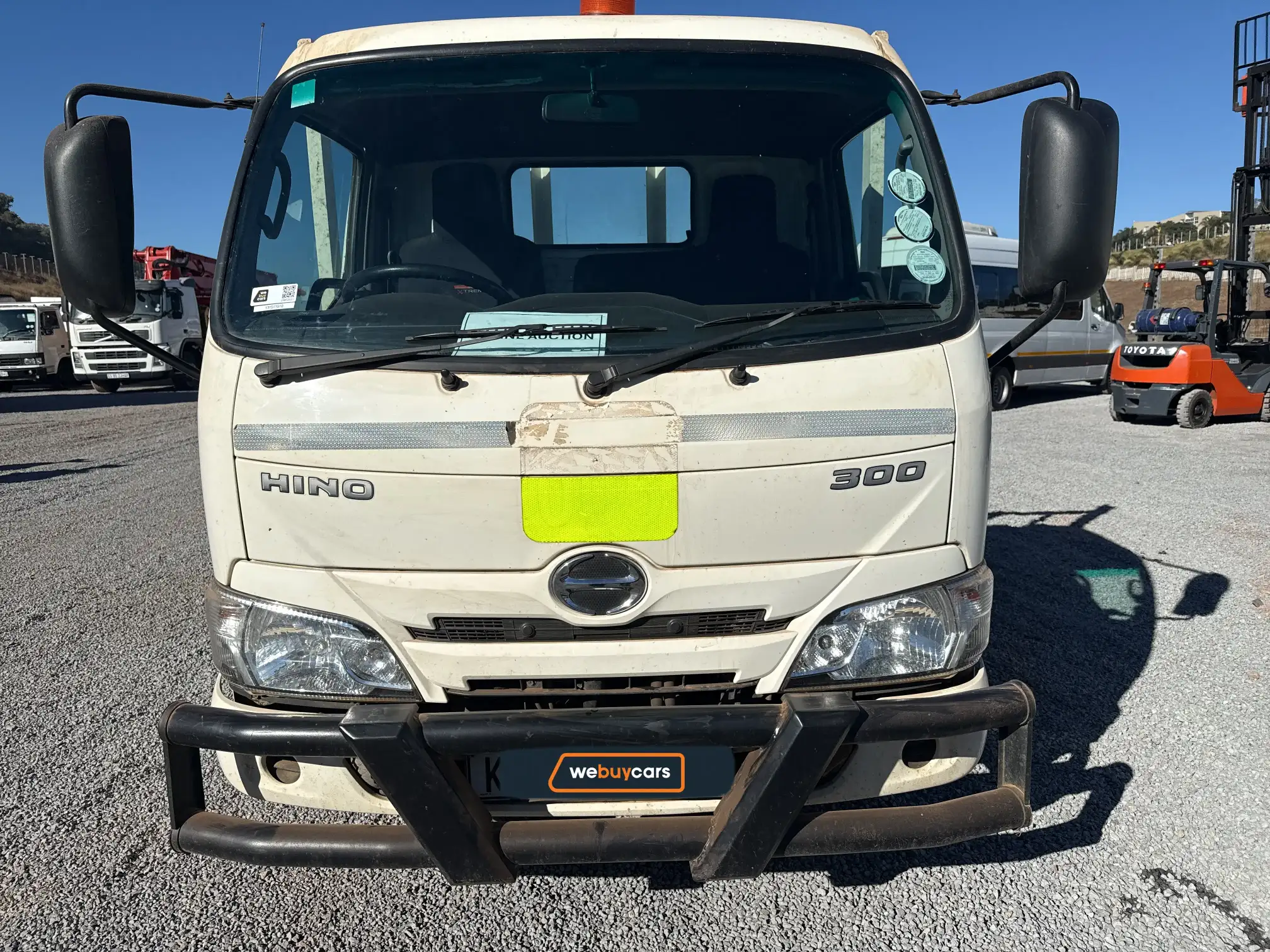 2022 Hino 300 Series