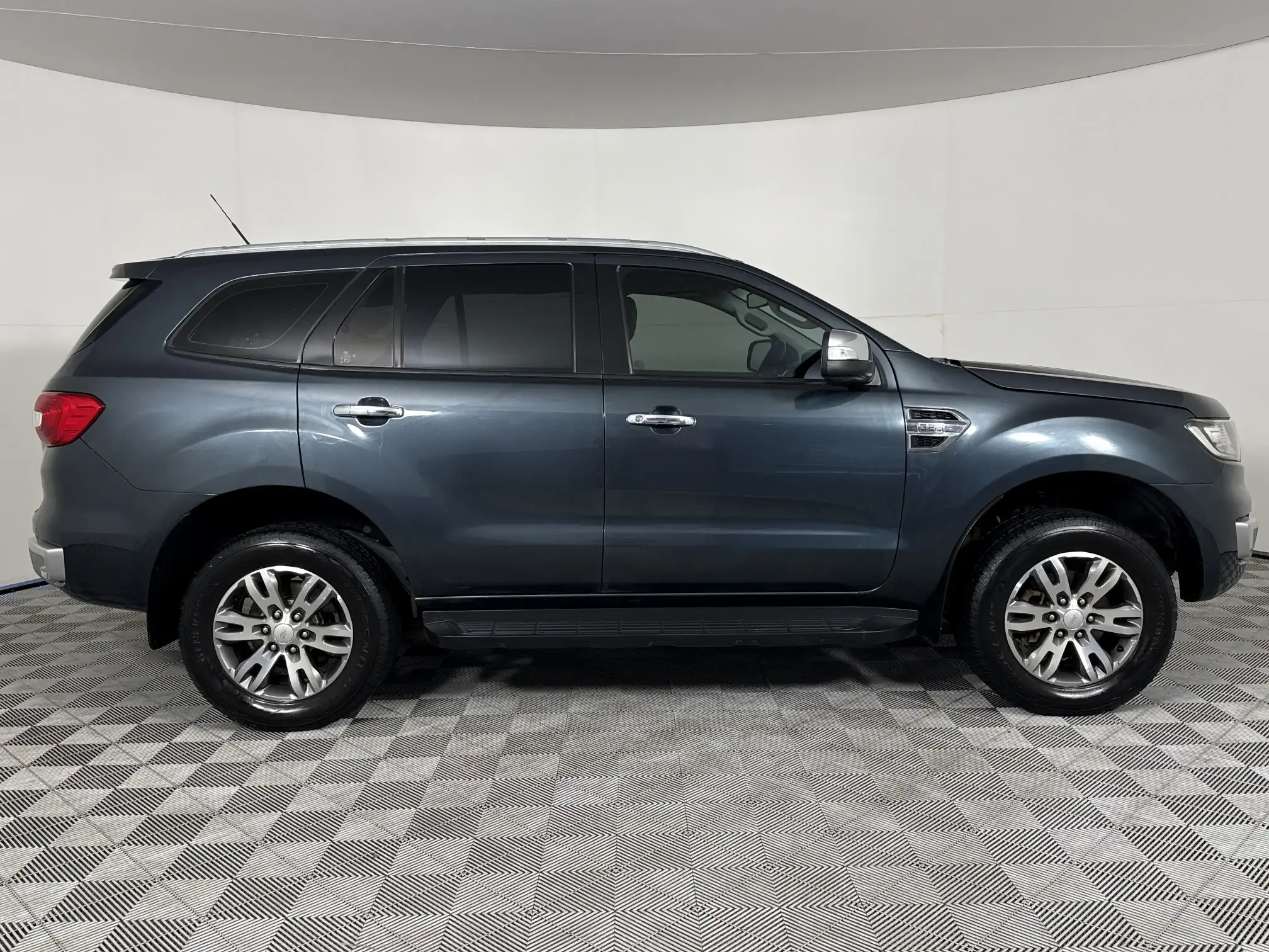 Ford Everest