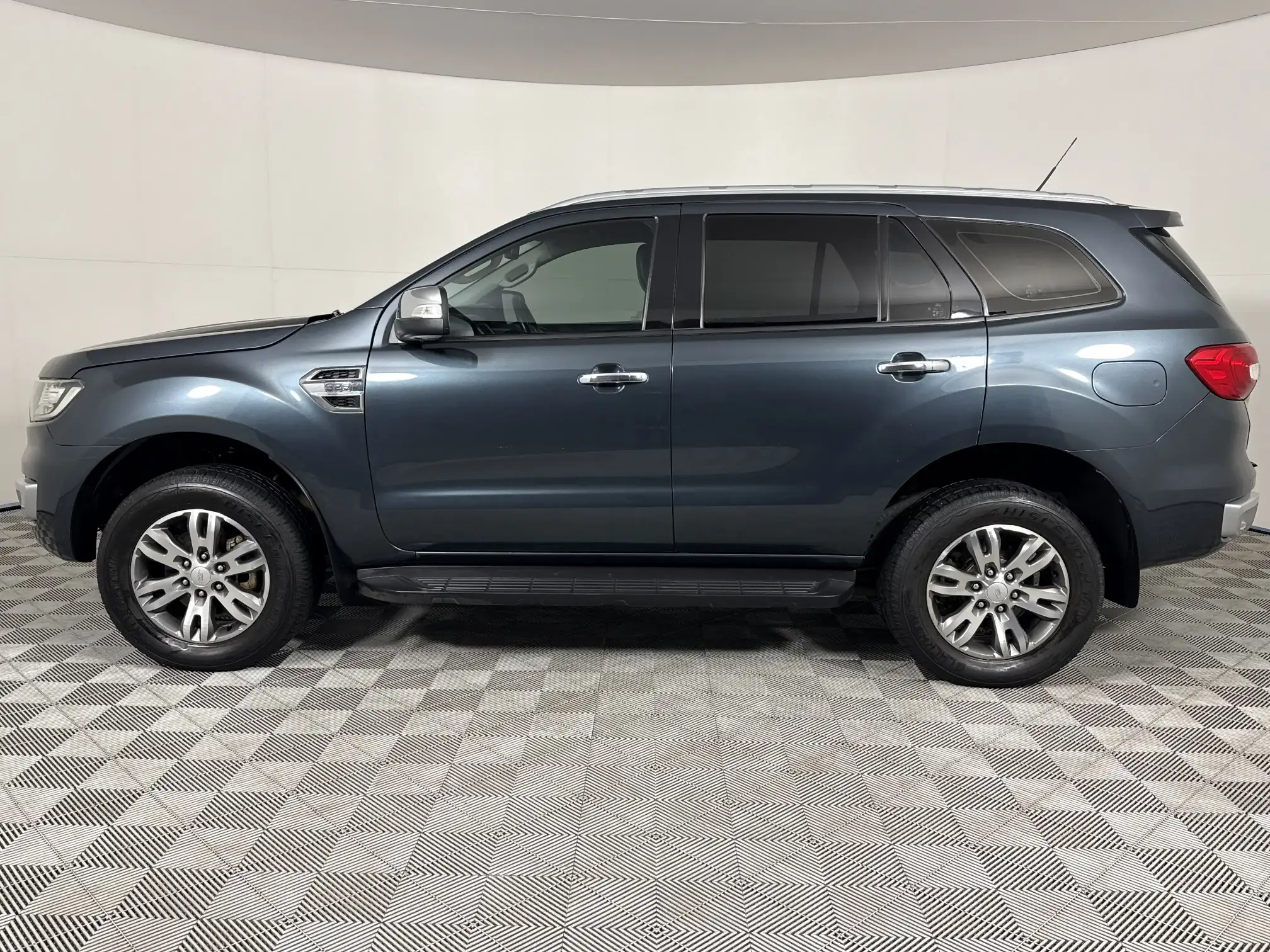 Ford Everest