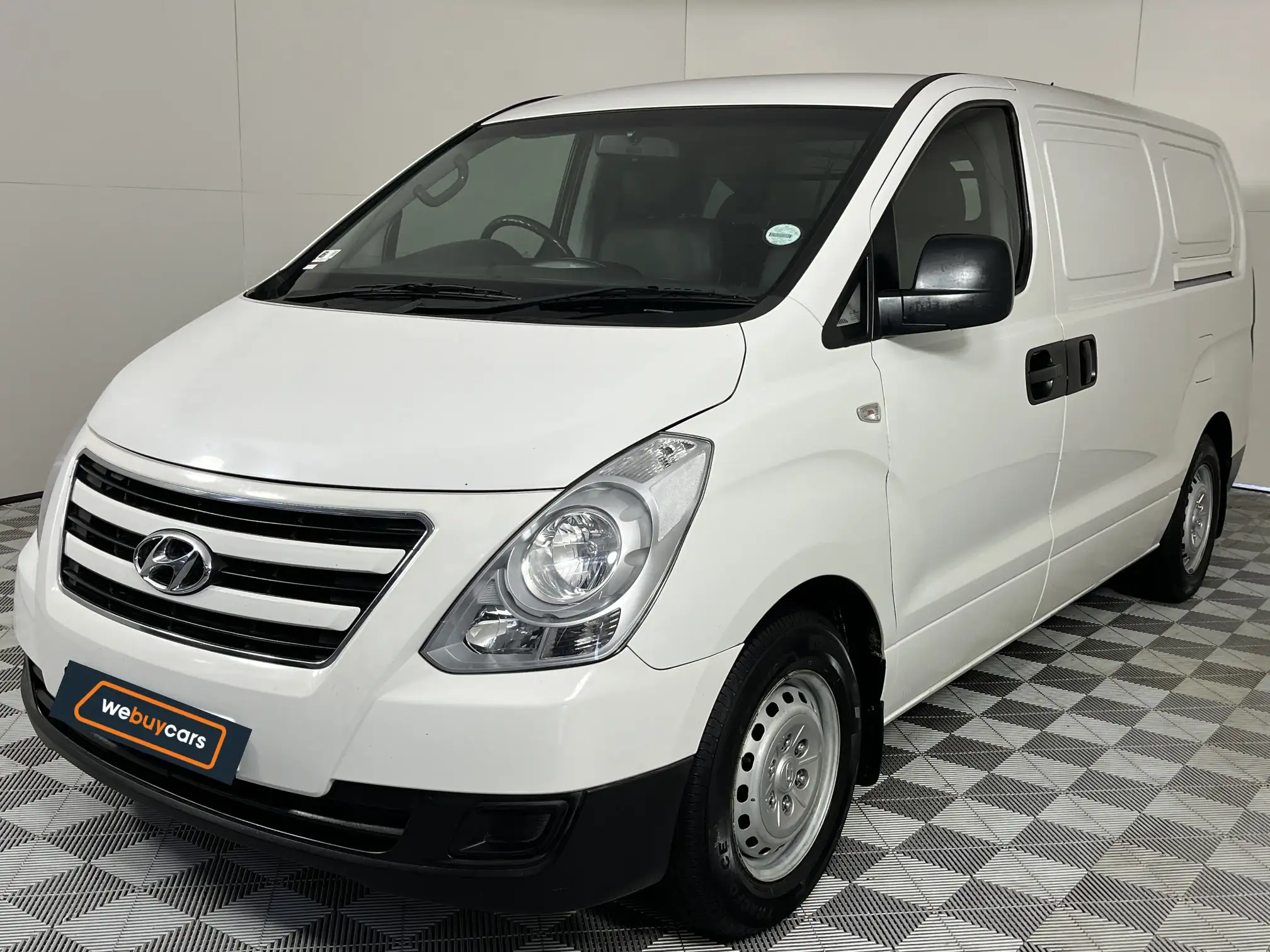Hyundai H-1
