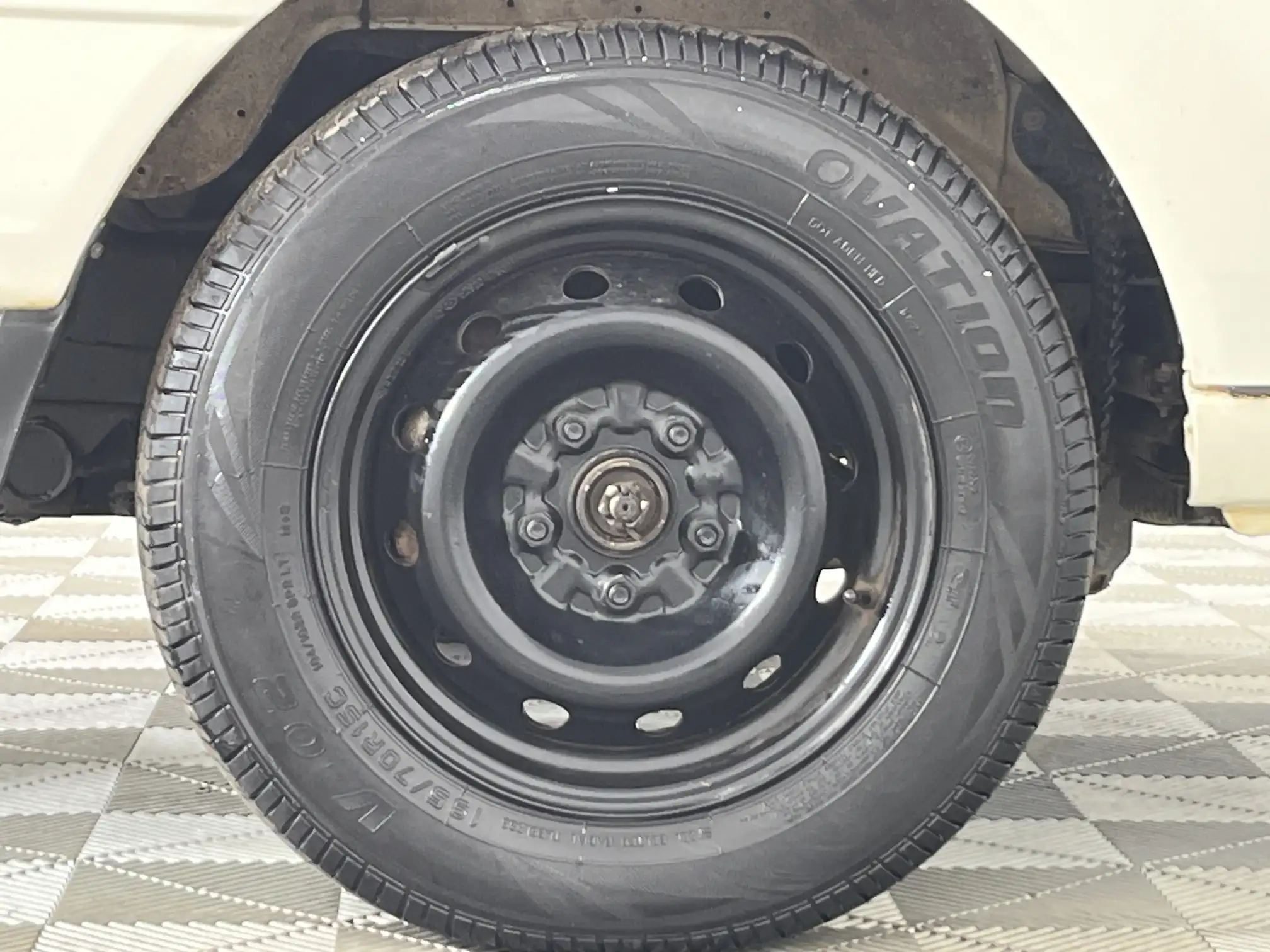 Hyundai H100