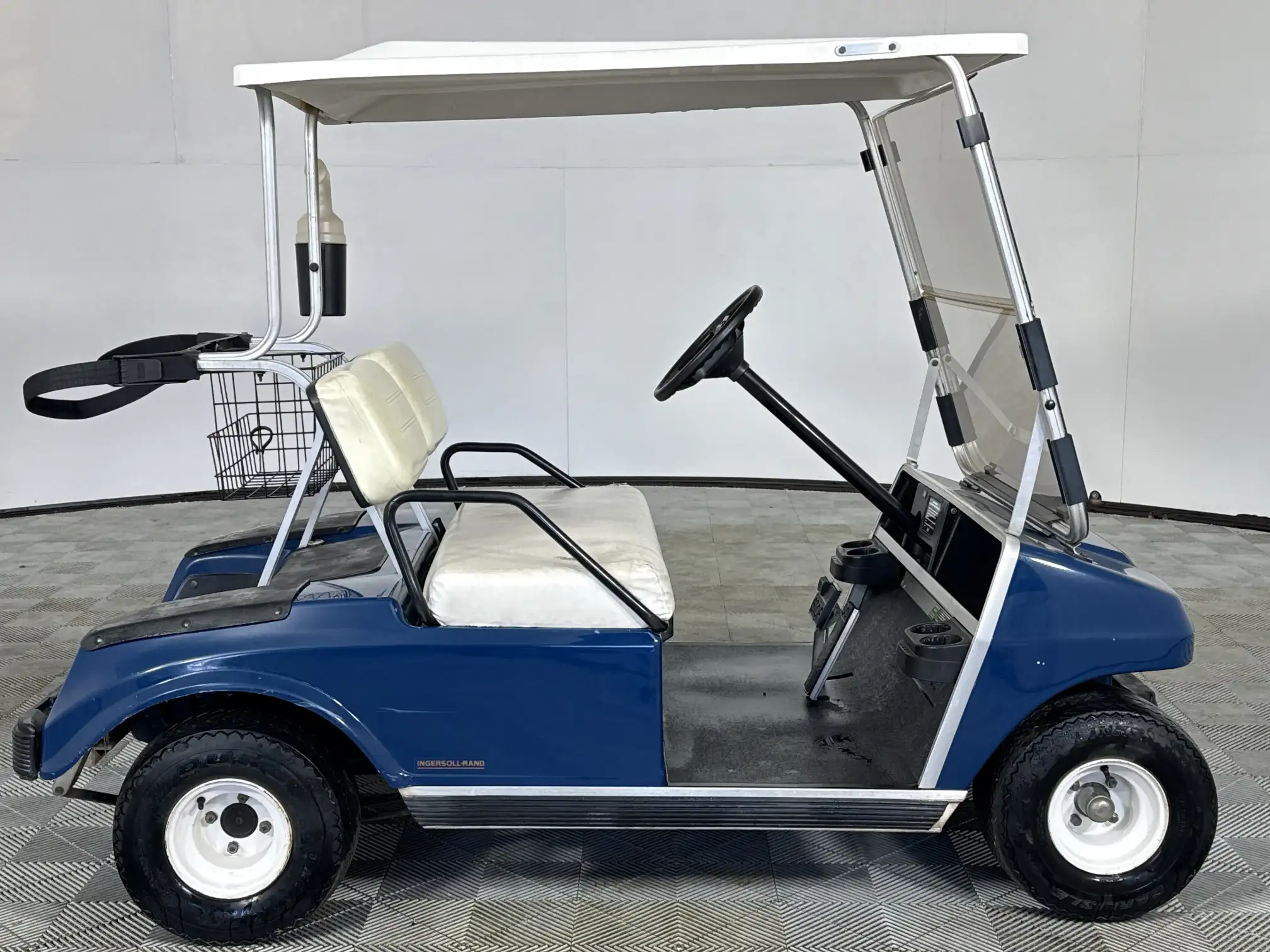 2005 Club Car Golf Cart